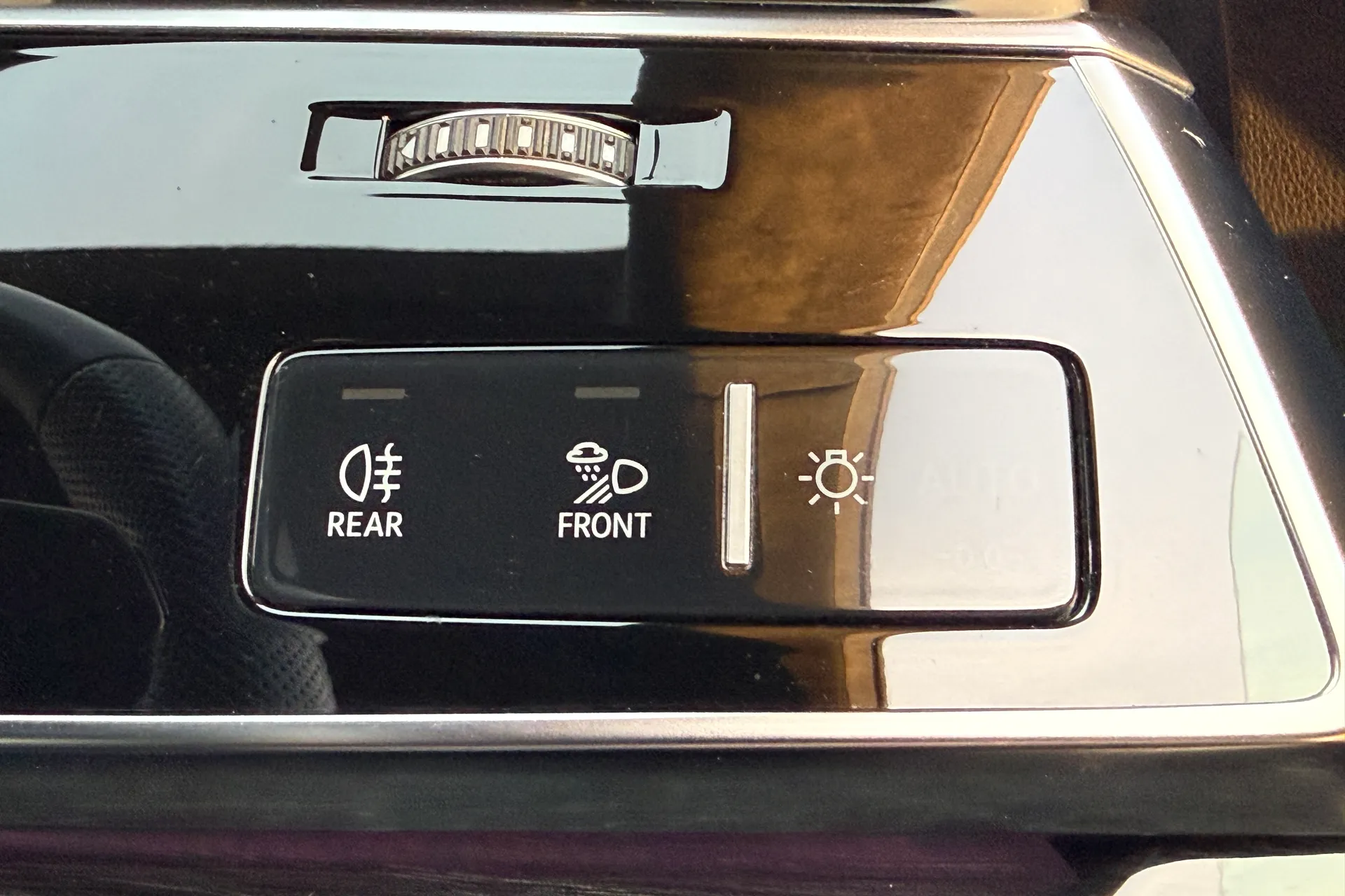 Audi Q8 thumbnail image number 29