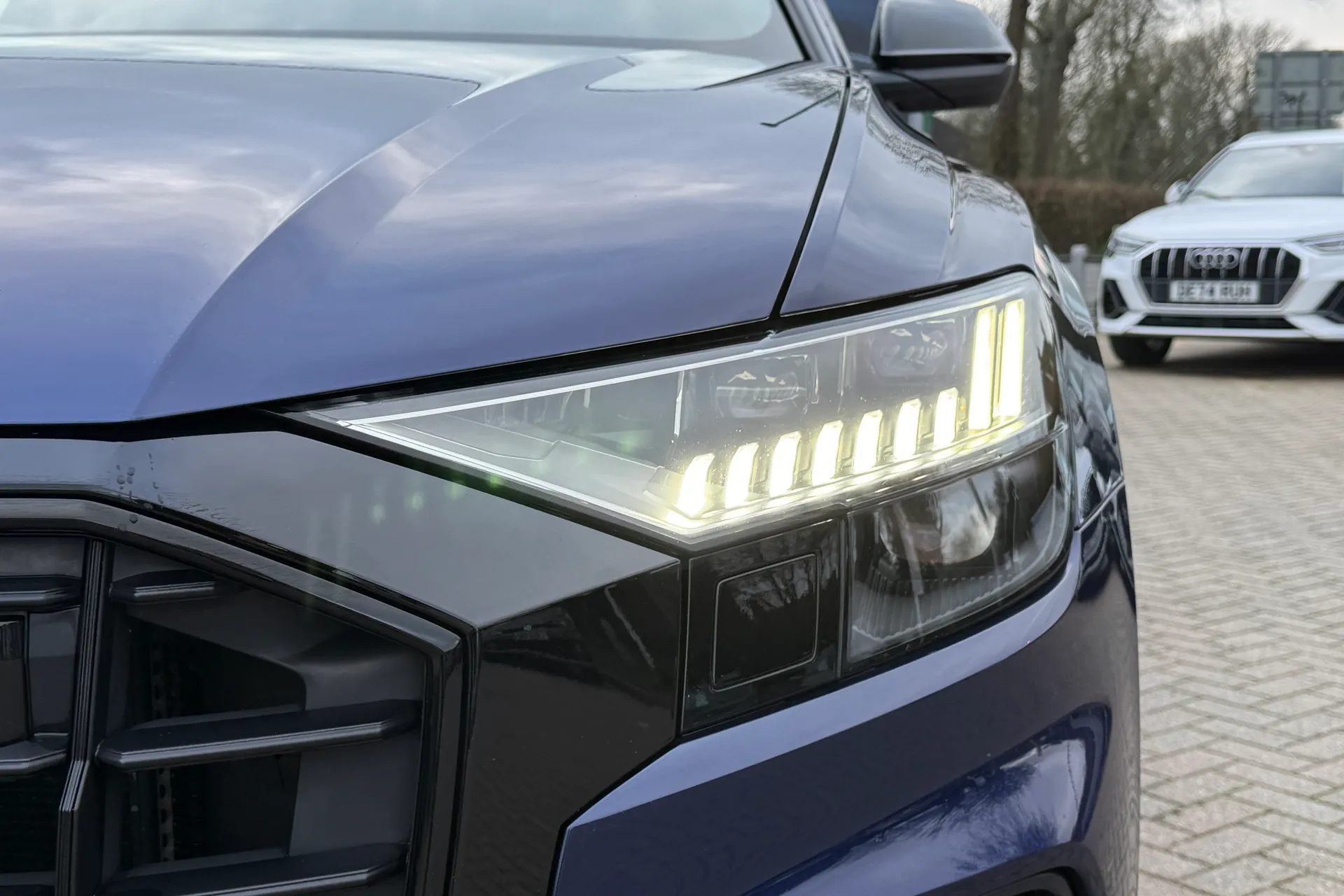 Audi Q8 thumbnail image number 40