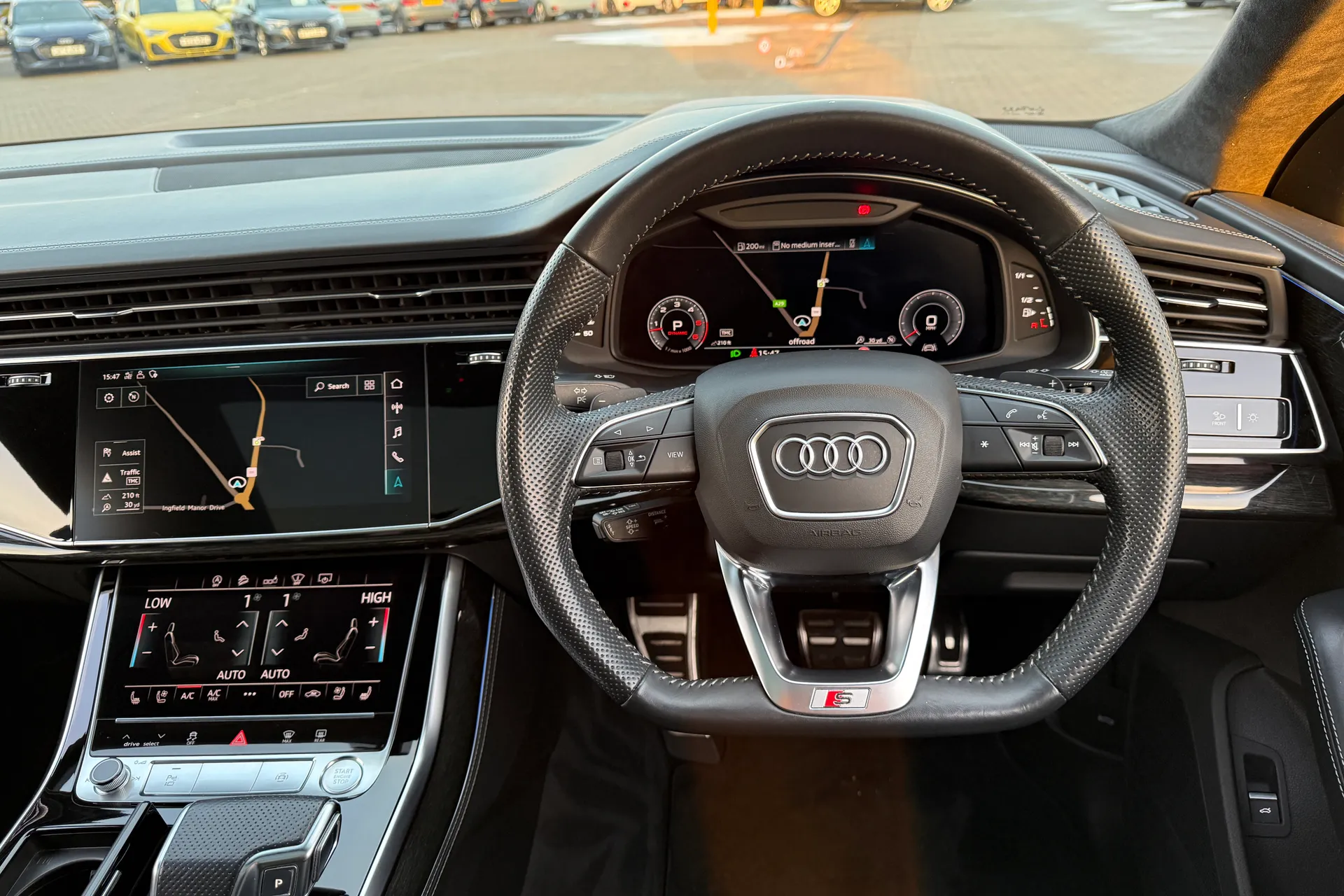 Audi Q8 thumbnail image number 6
