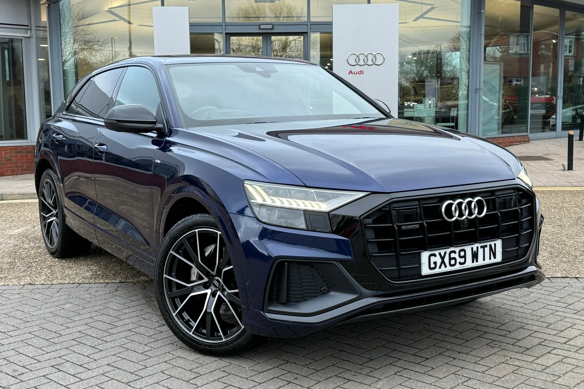 Audi Q8 thumbnail image number 30