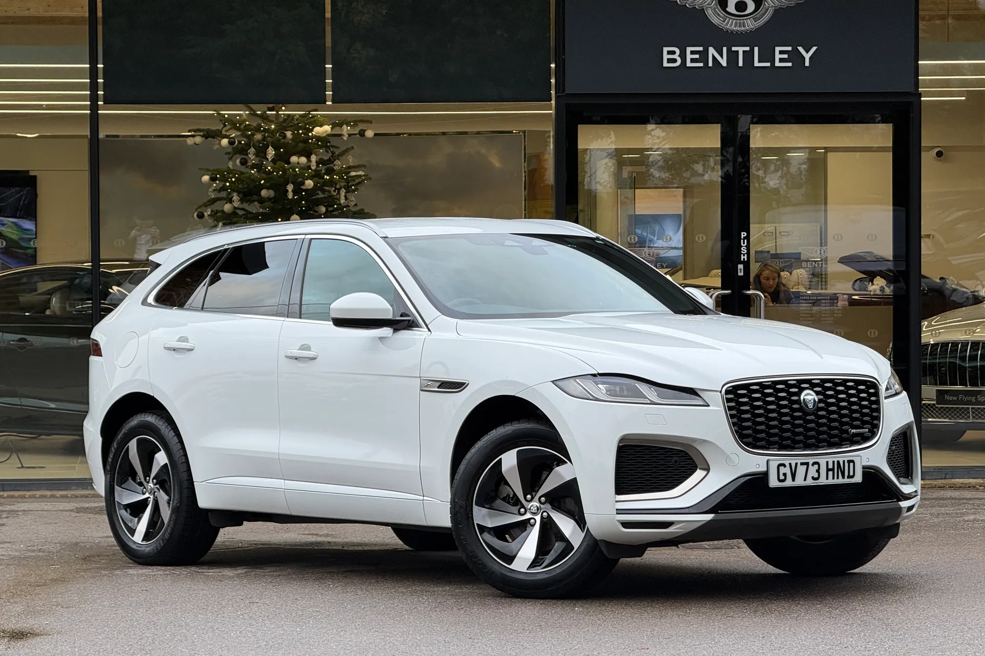 Jaguar F-PACE focused image