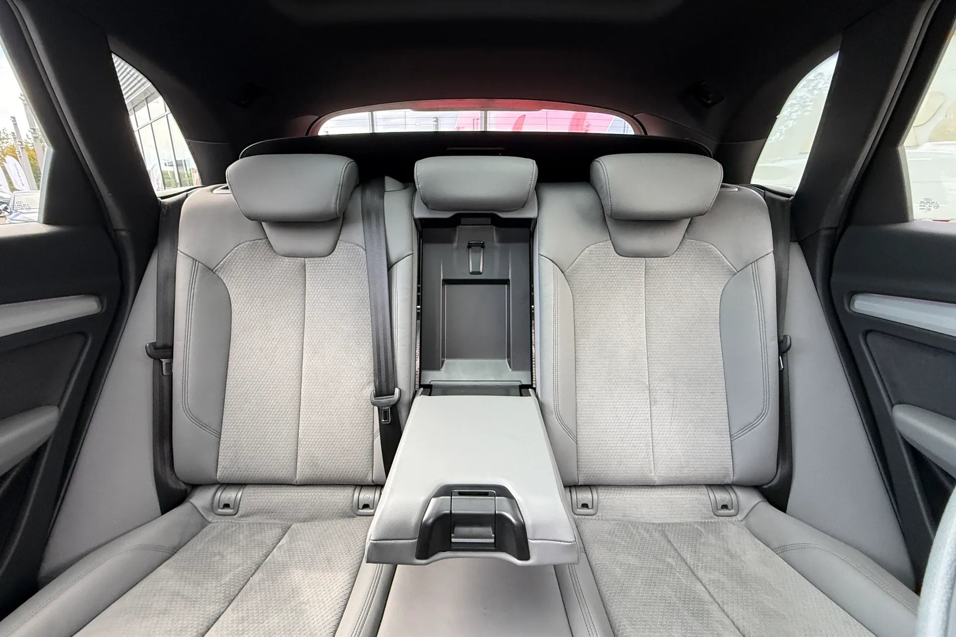 Audi Q5 thumbnail image number 54