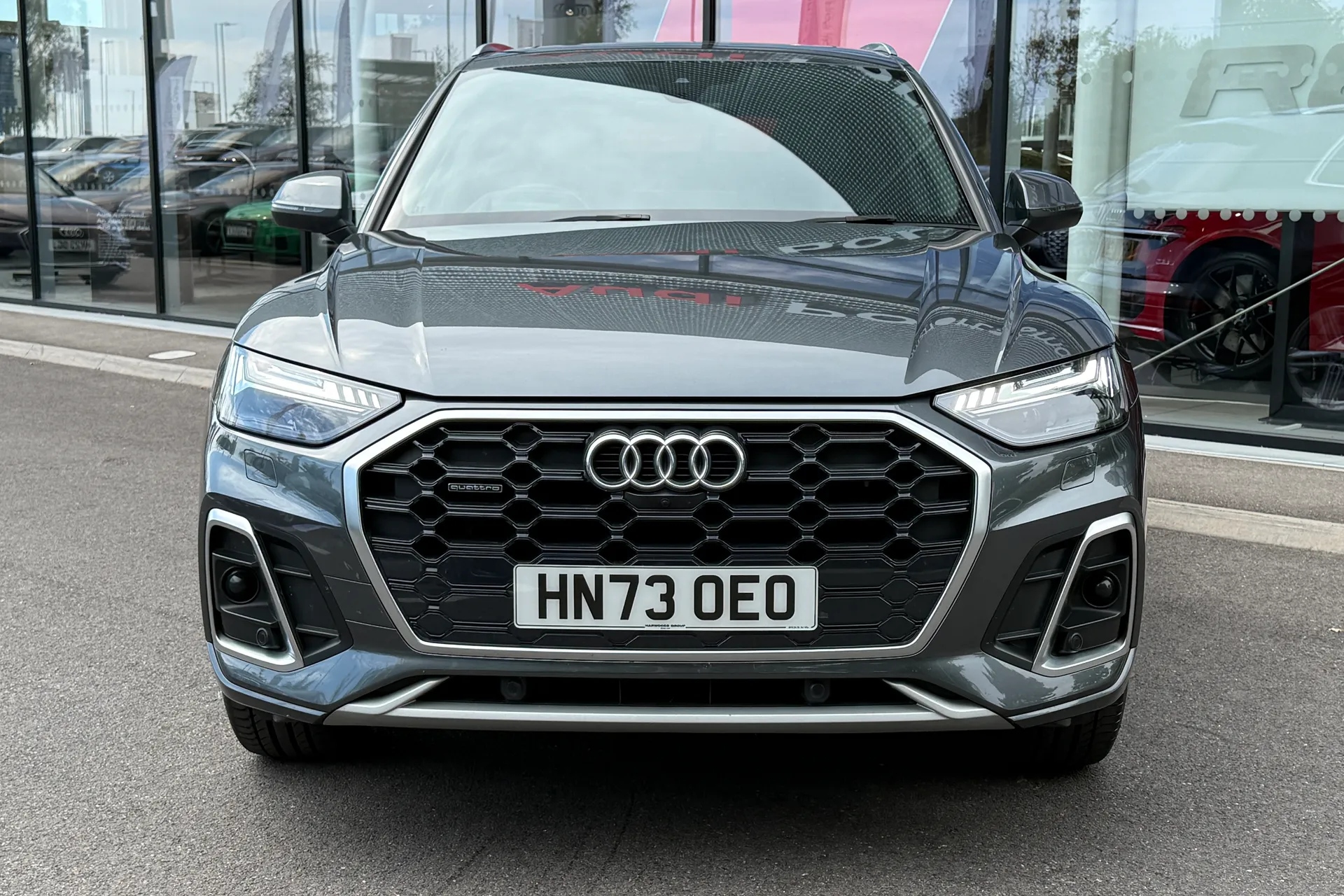 Audi Q5 thumbnail image number 11