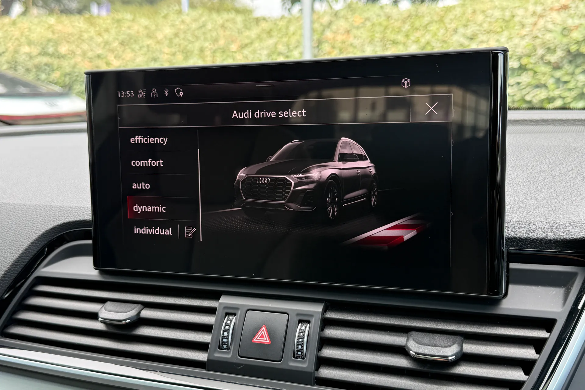 Audi Q5 thumbnail image number 19