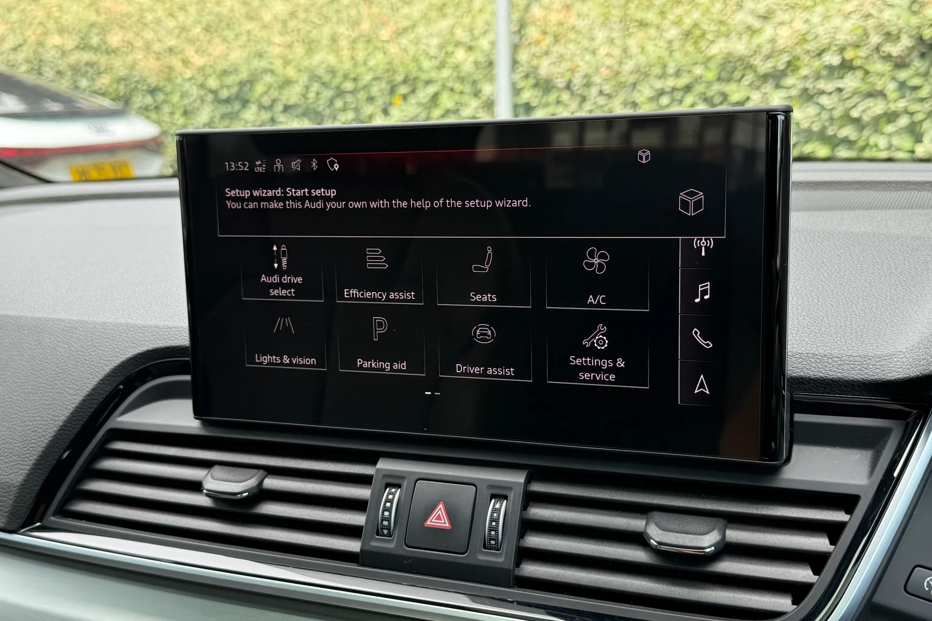 Audi Q5 thumbnail image number 37