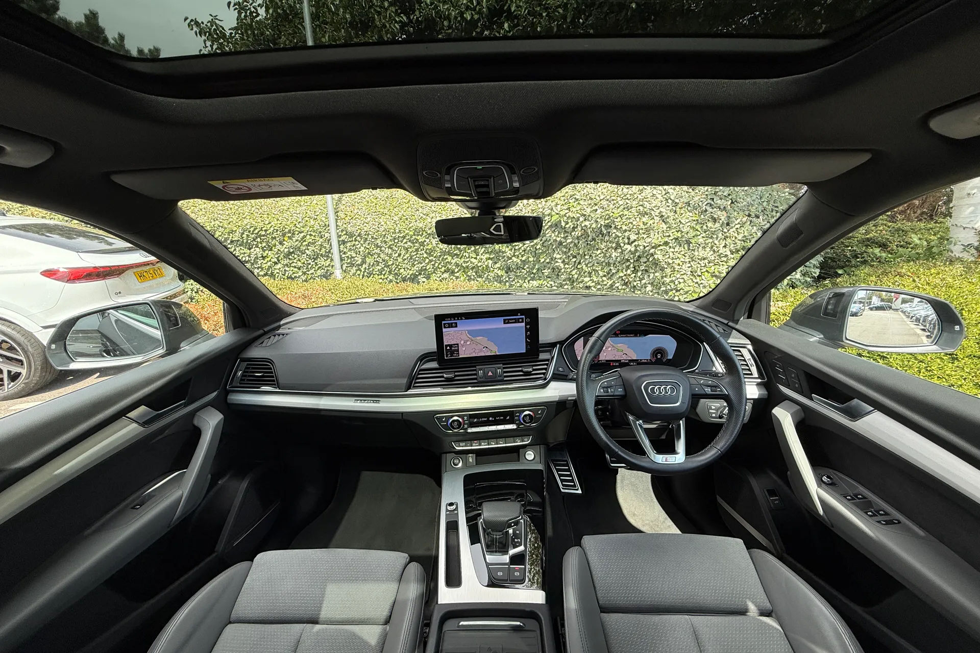 Audi Q5 thumbnail image number 5