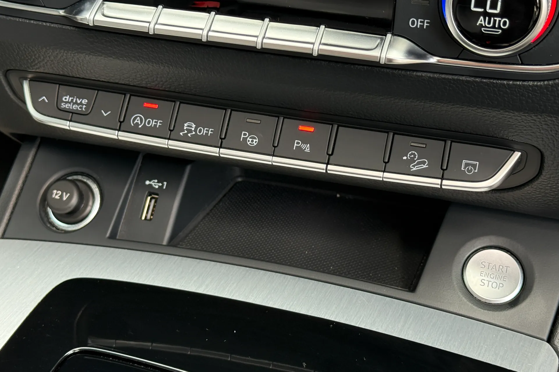 Audi Q5 thumbnail image number 50