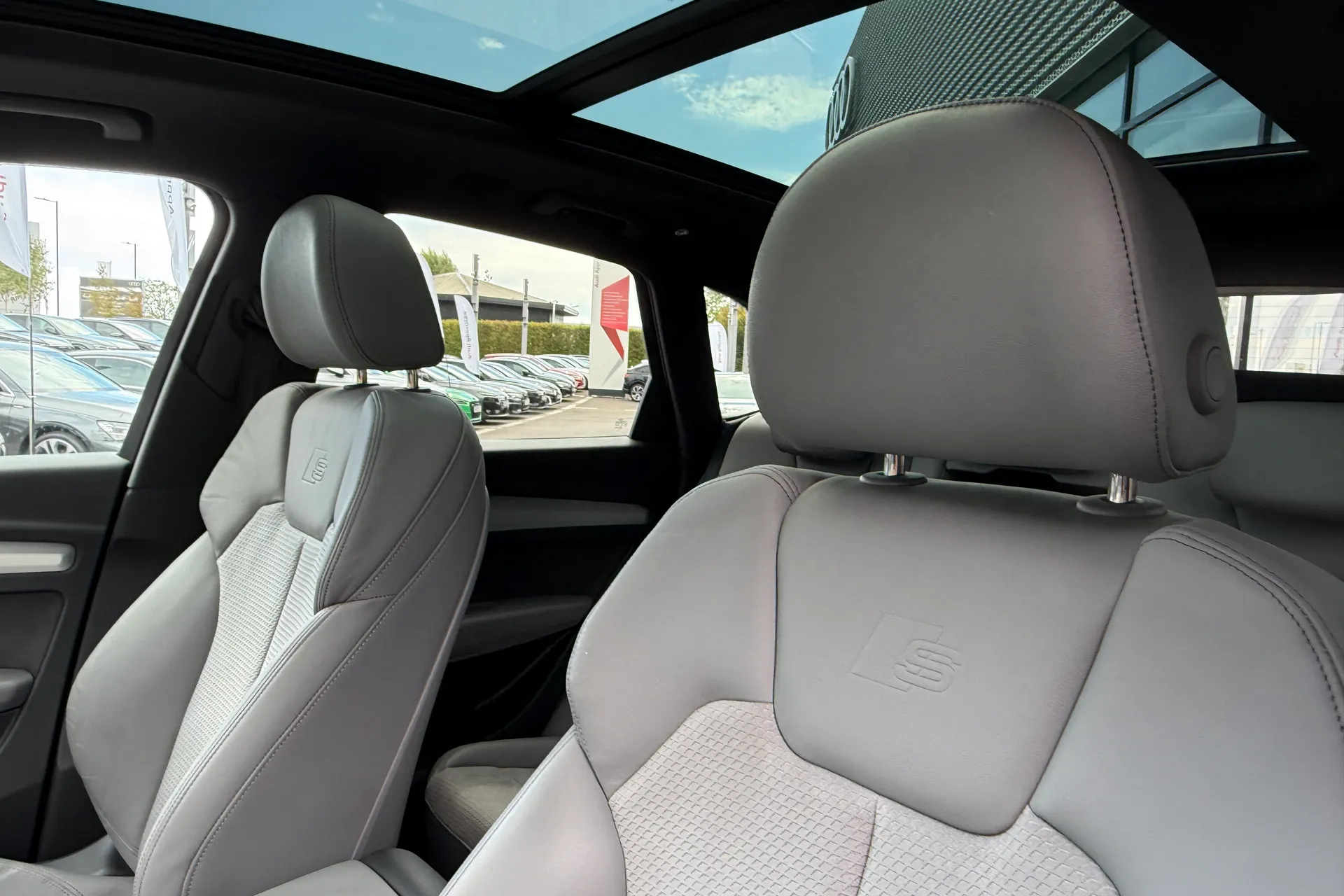 Audi Q5 thumbnail image number 49