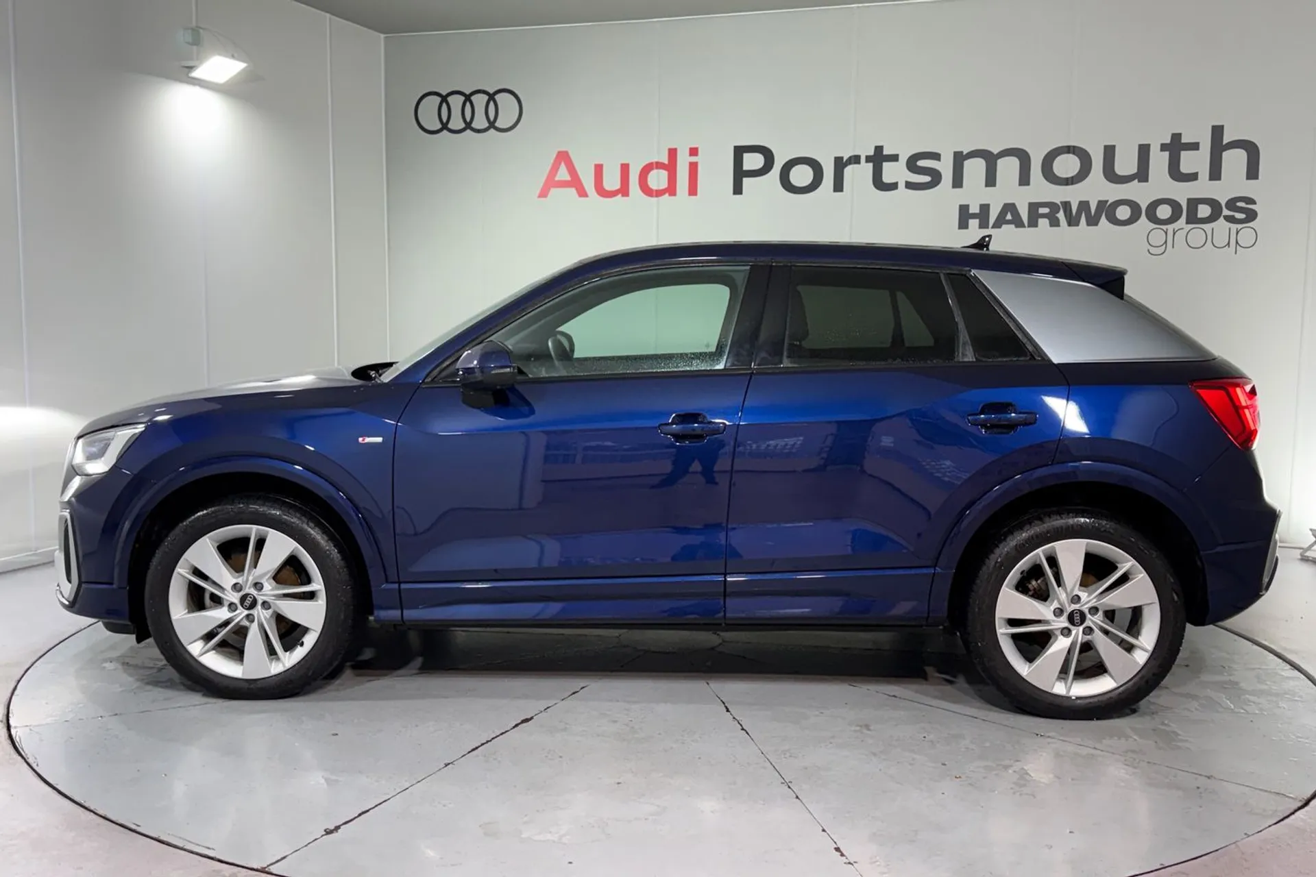 Audi Q2 thumbnail image number 12