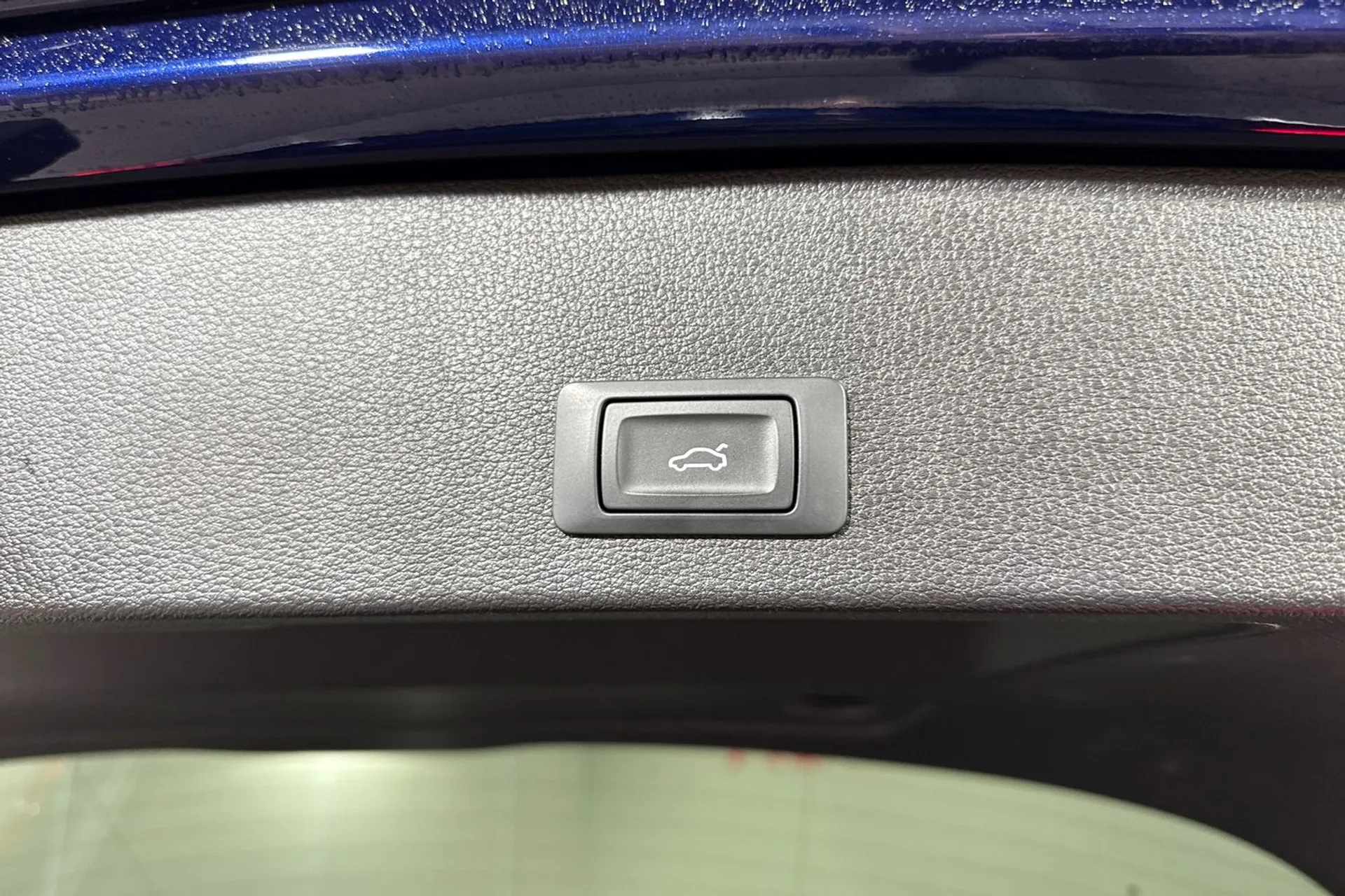 Audi Q2 thumbnail image number 20