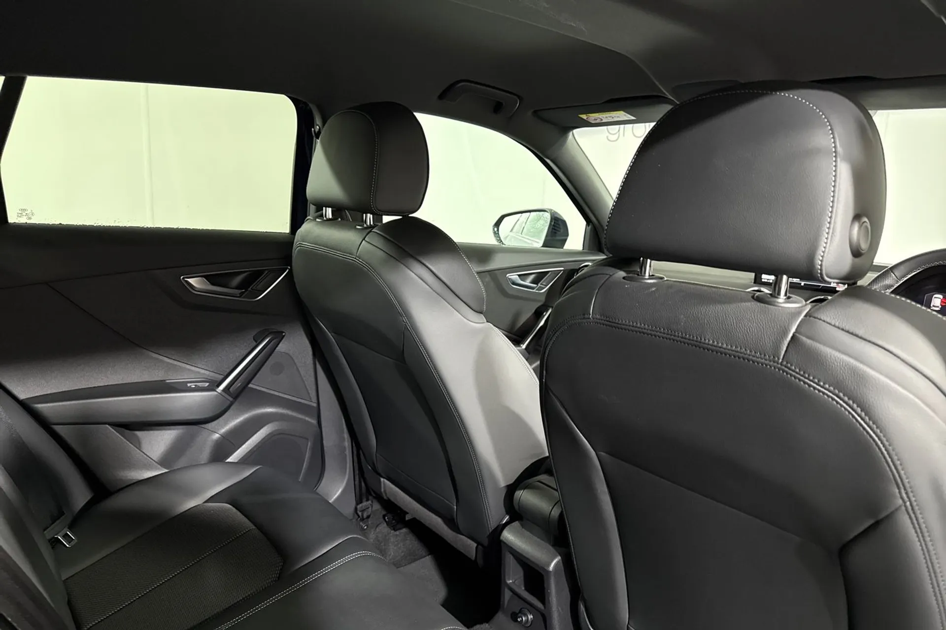 Audi Q2 thumbnail image number 27