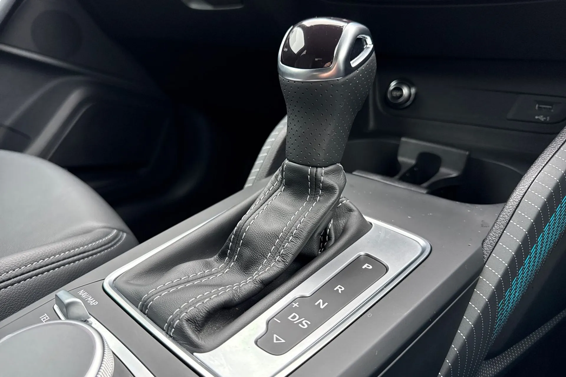 Audi Q2 thumbnail image number 29