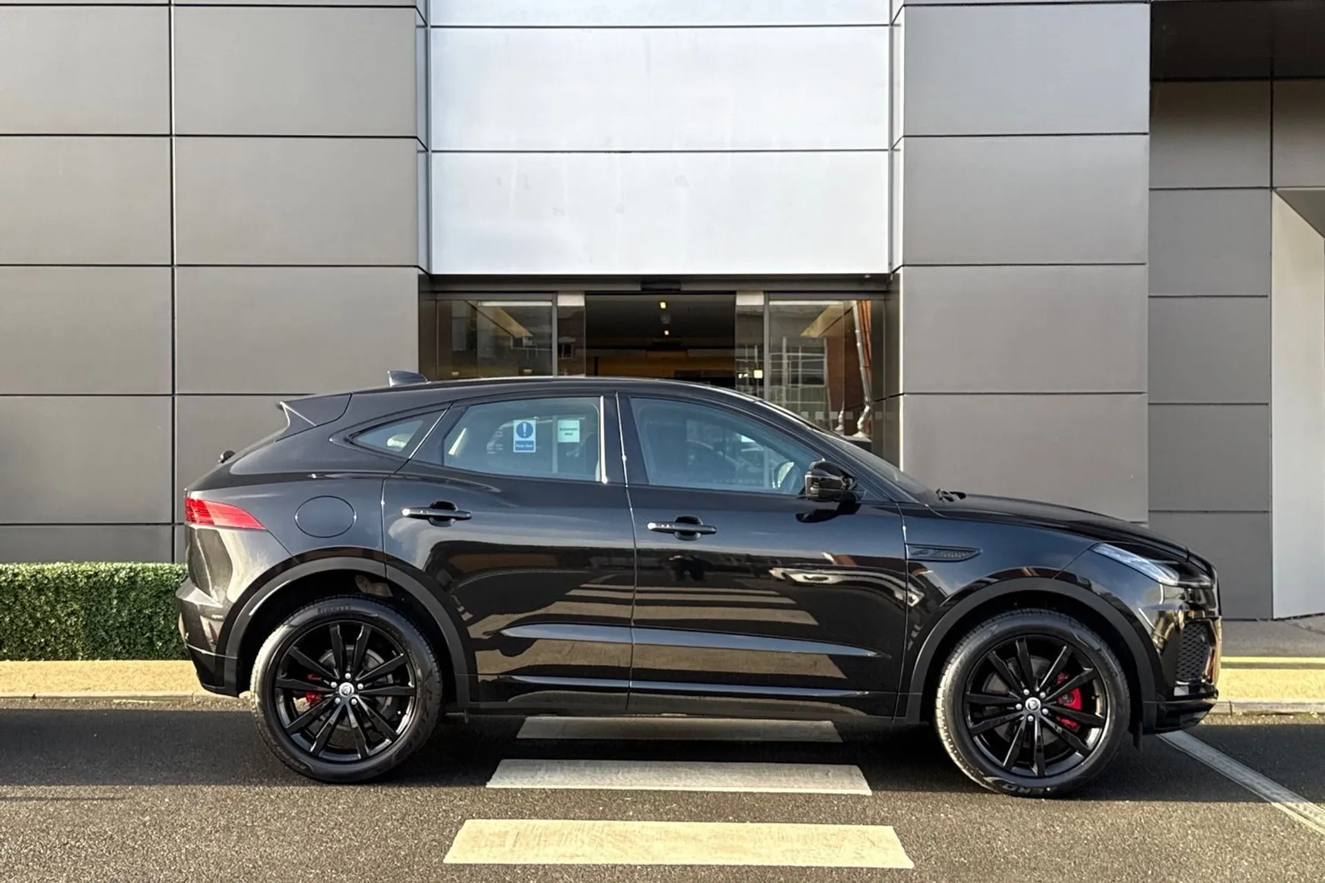 Jaguar E-PACE thumbnail image number 2