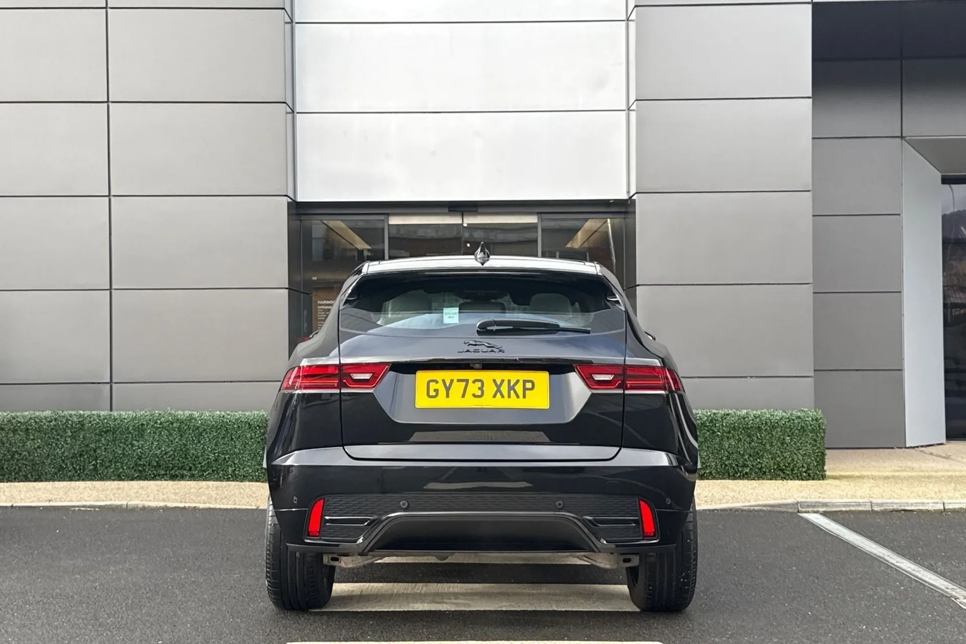 Jaguar E-PACE thumbnail image number 14