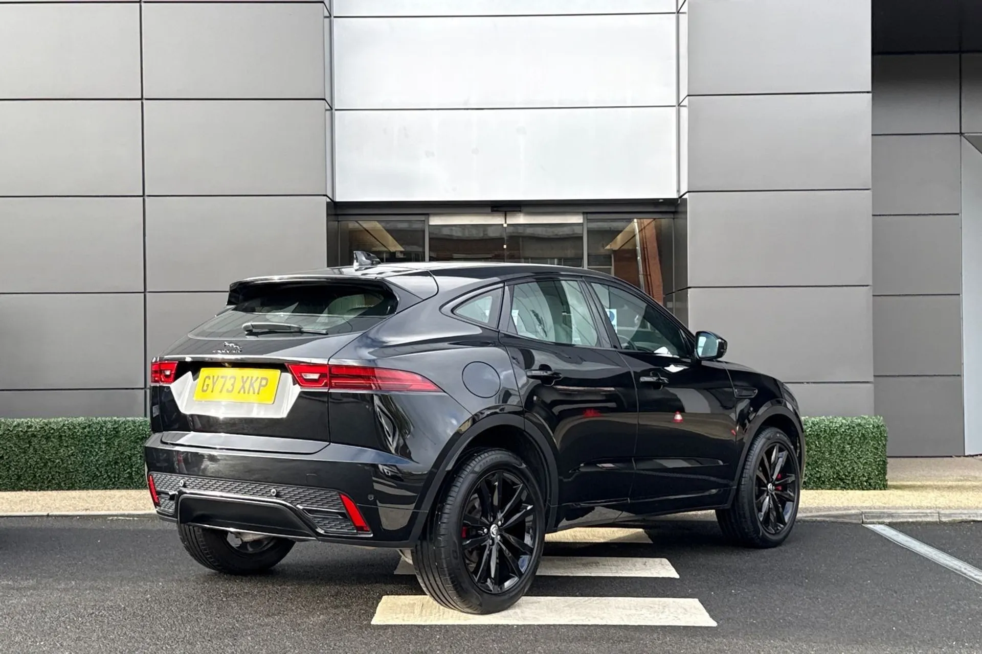 Jaguar E-PACE thumbnail image number 12