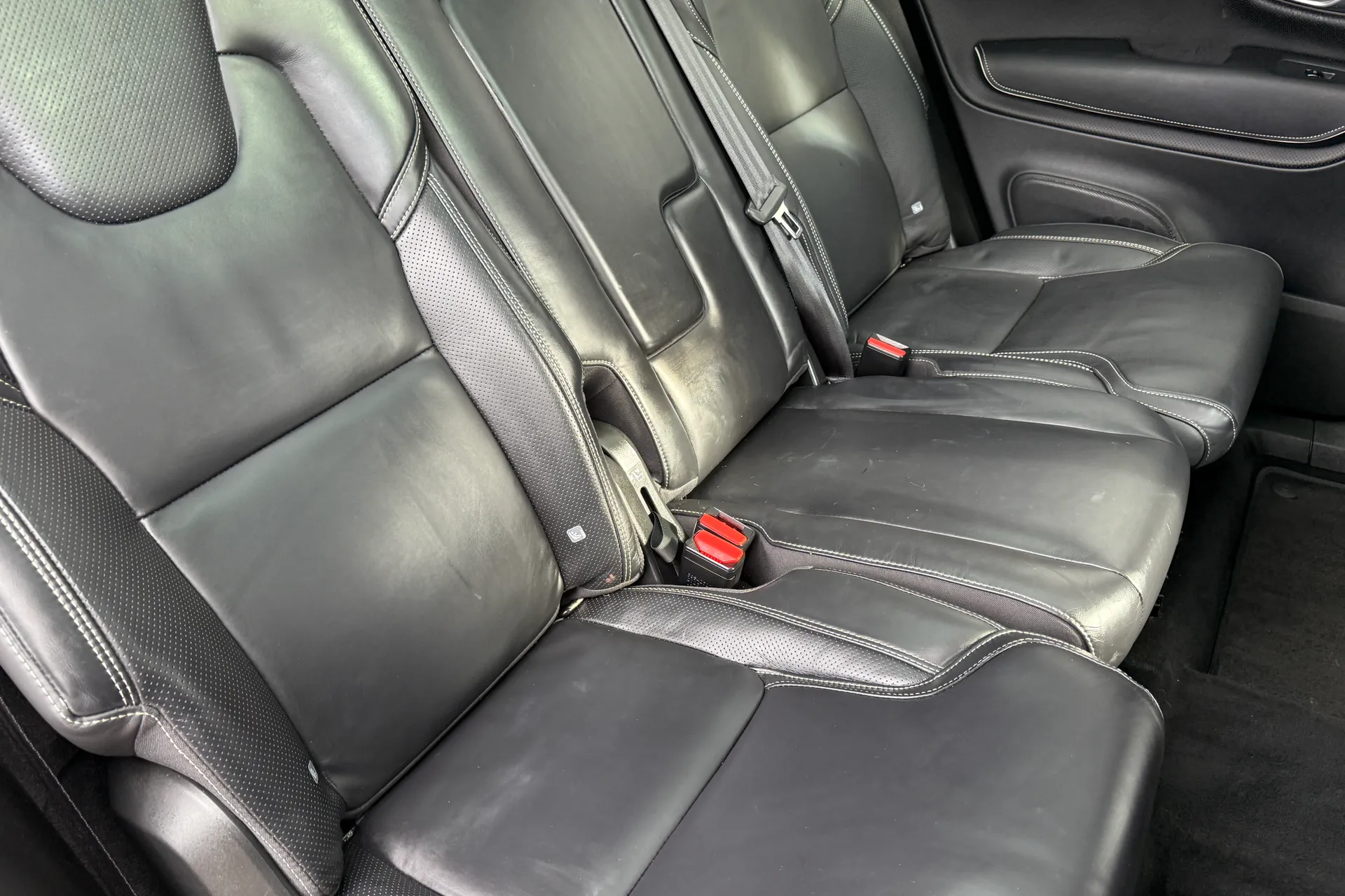 Volvo XC90 thumbnail image number 26