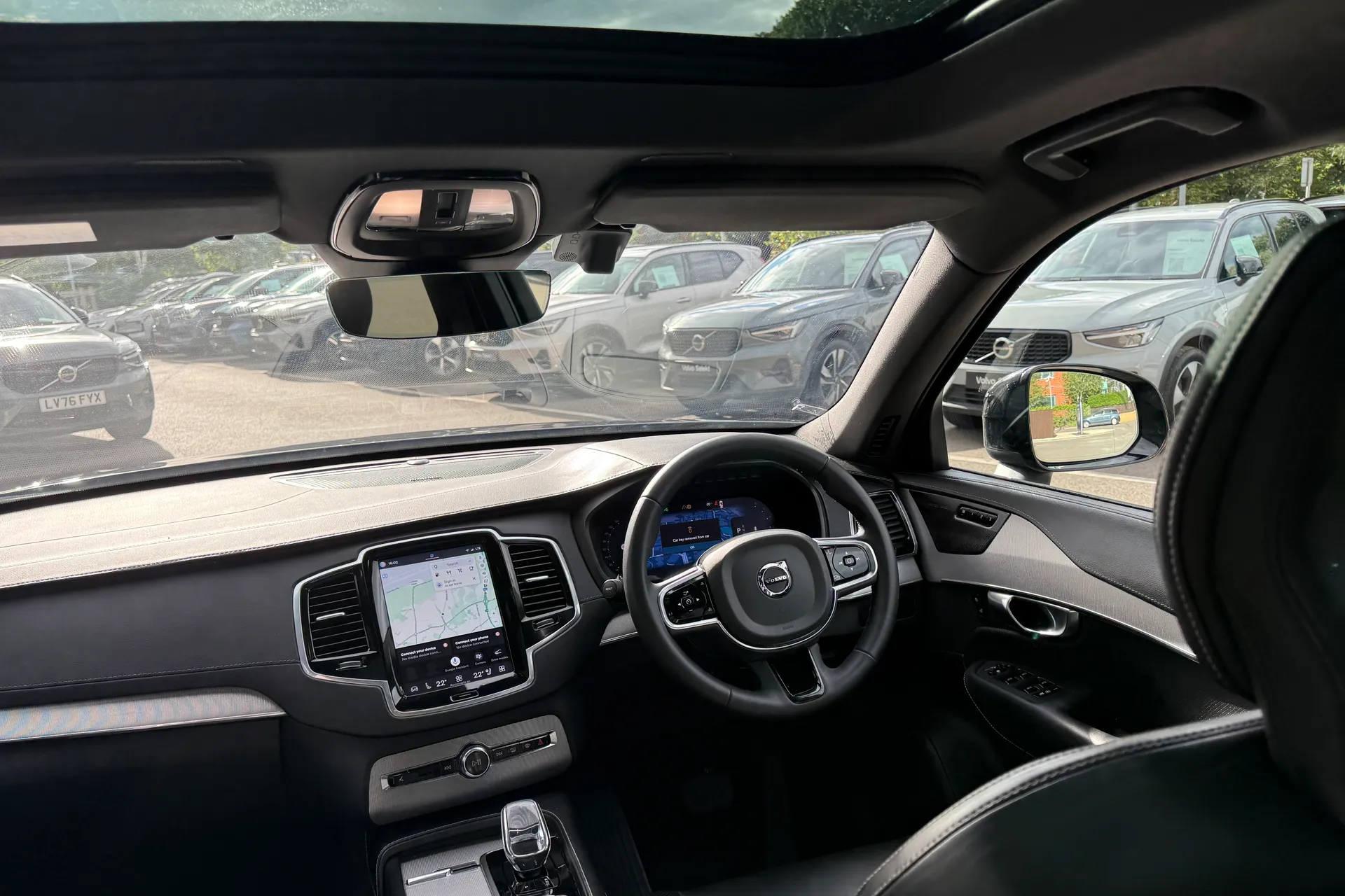 Volvo XC90 thumbnail image number 34