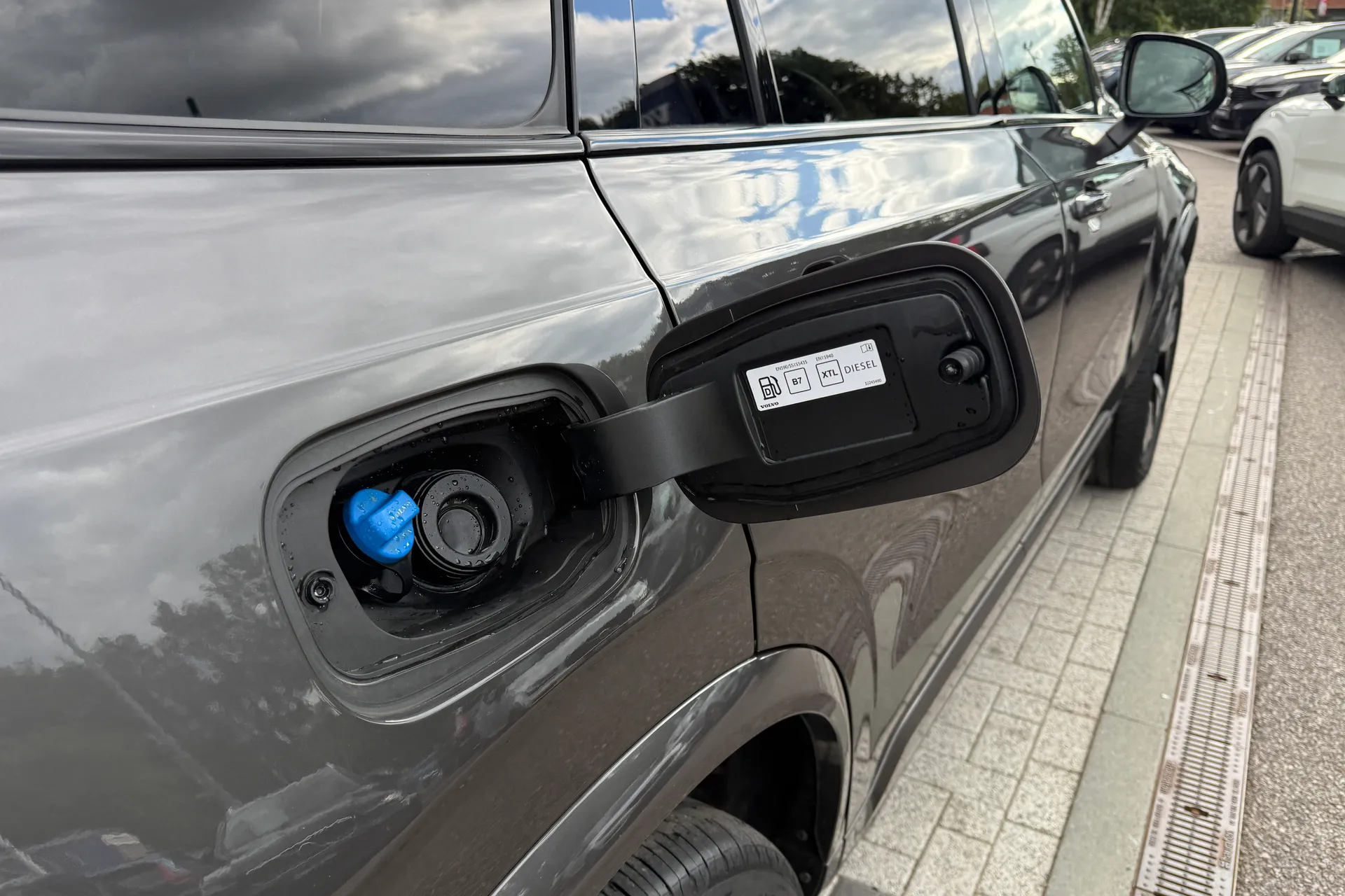 Volvo XC90 thumbnail image number 17