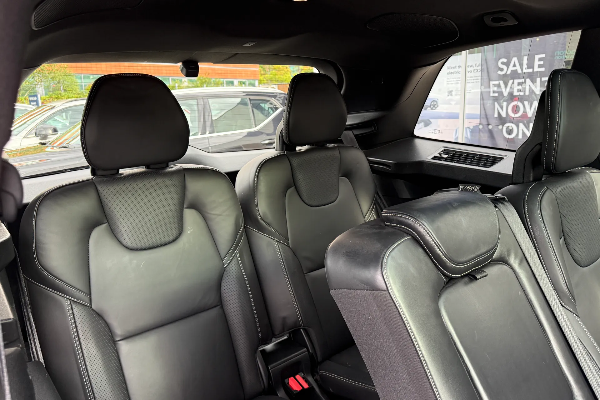 Volvo XC90 thumbnail image number 8