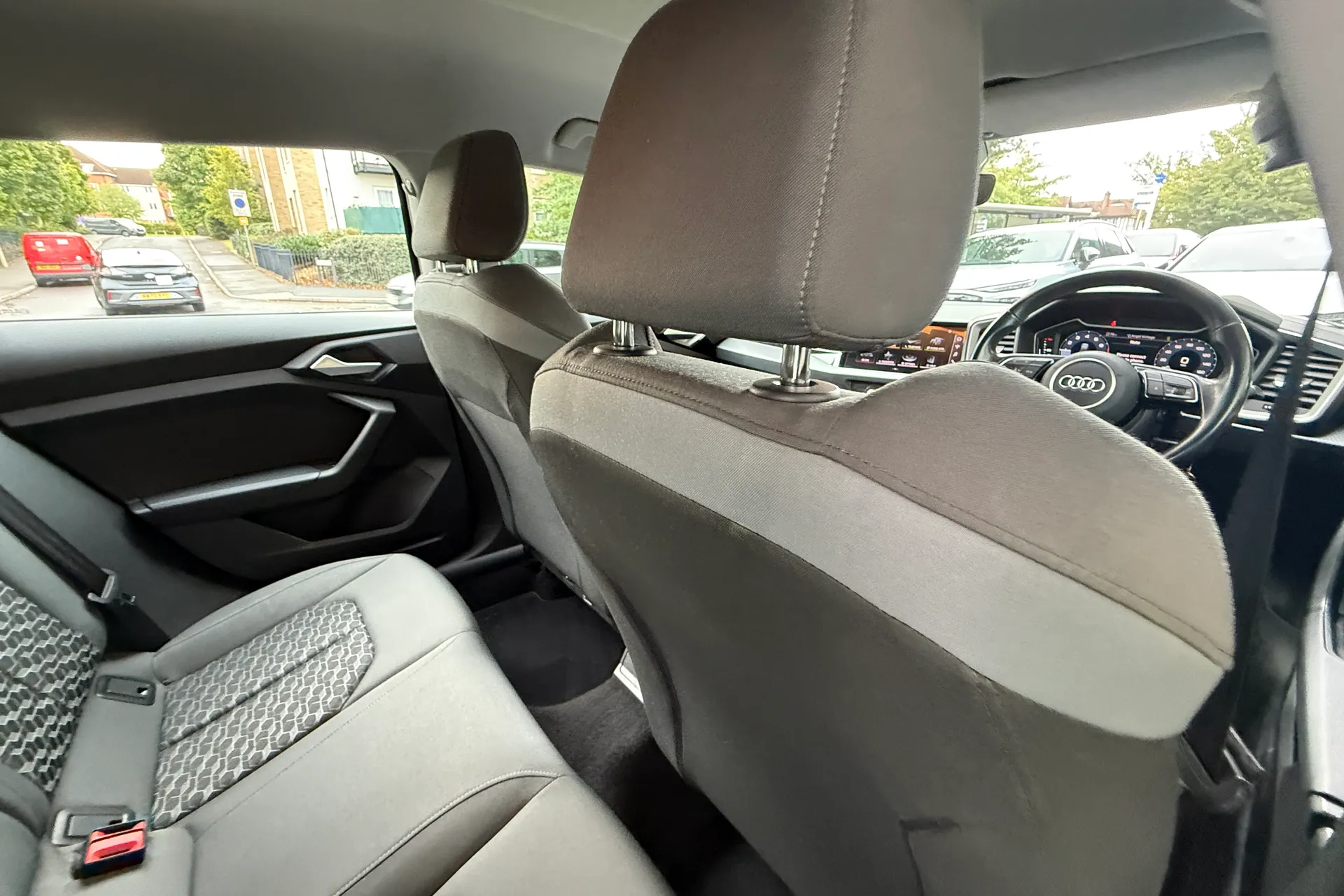 Audi A1 thumbnail image number 27