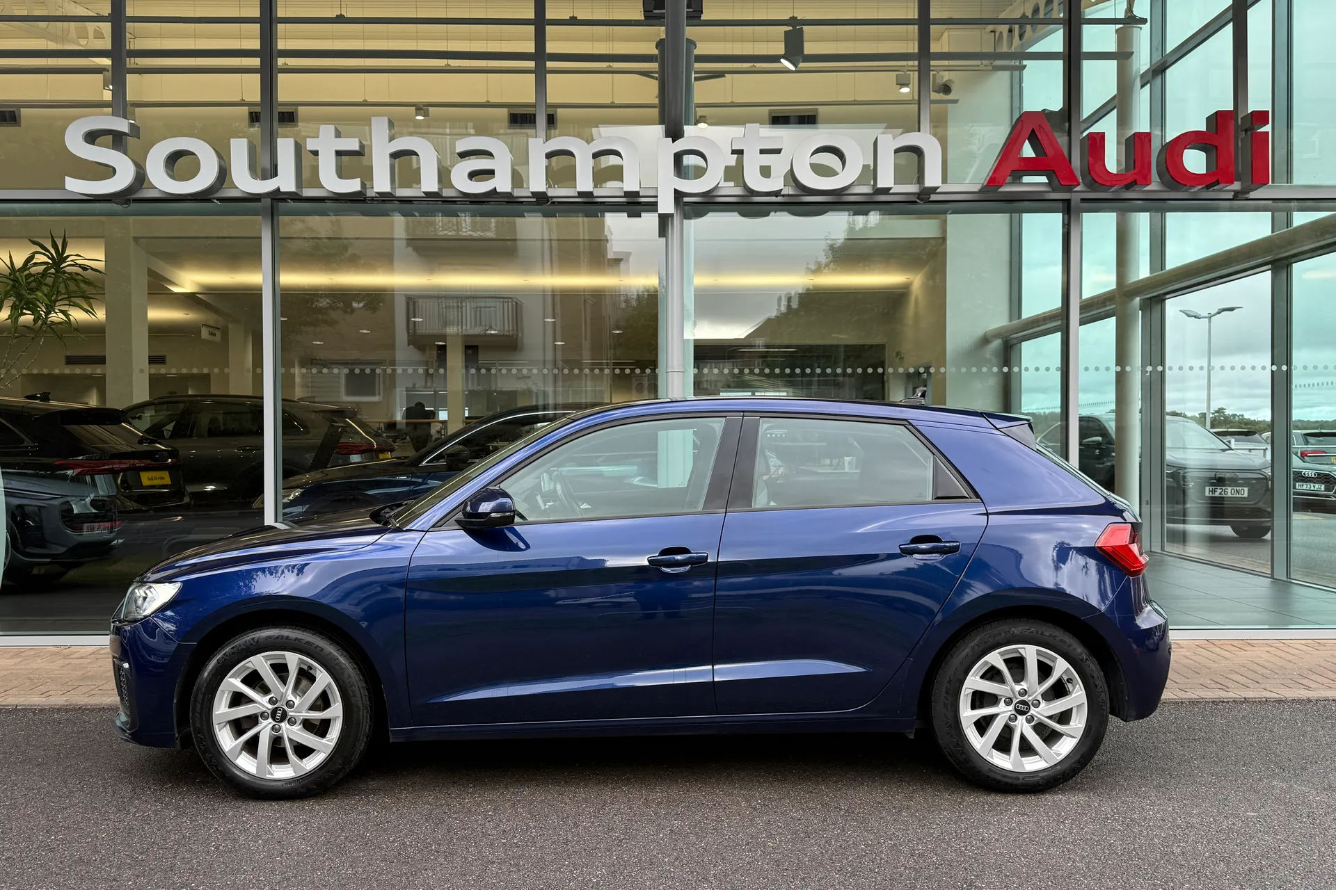 Audi A1 thumbnail image number 35