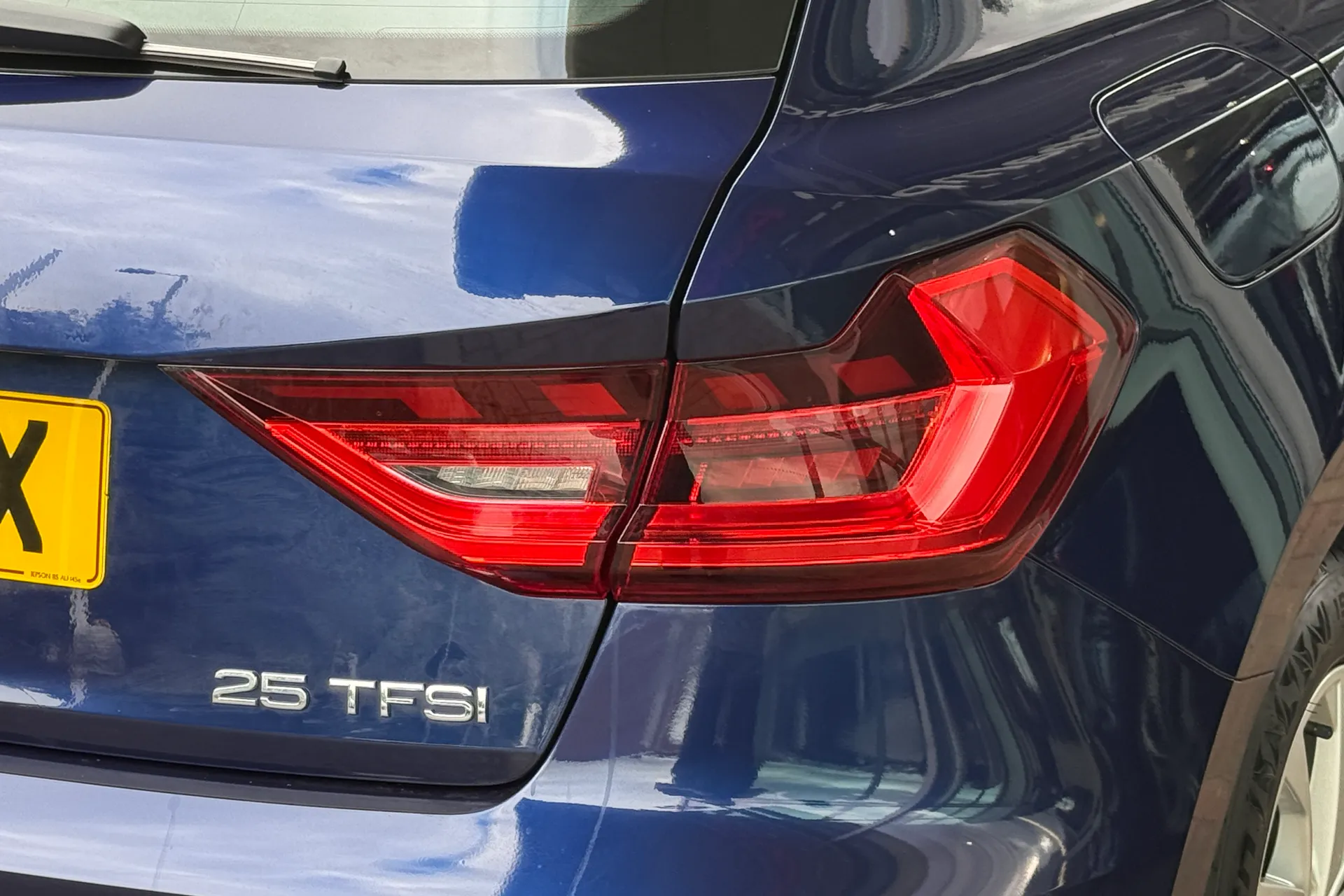 Audi A1 thumbnail image number 32