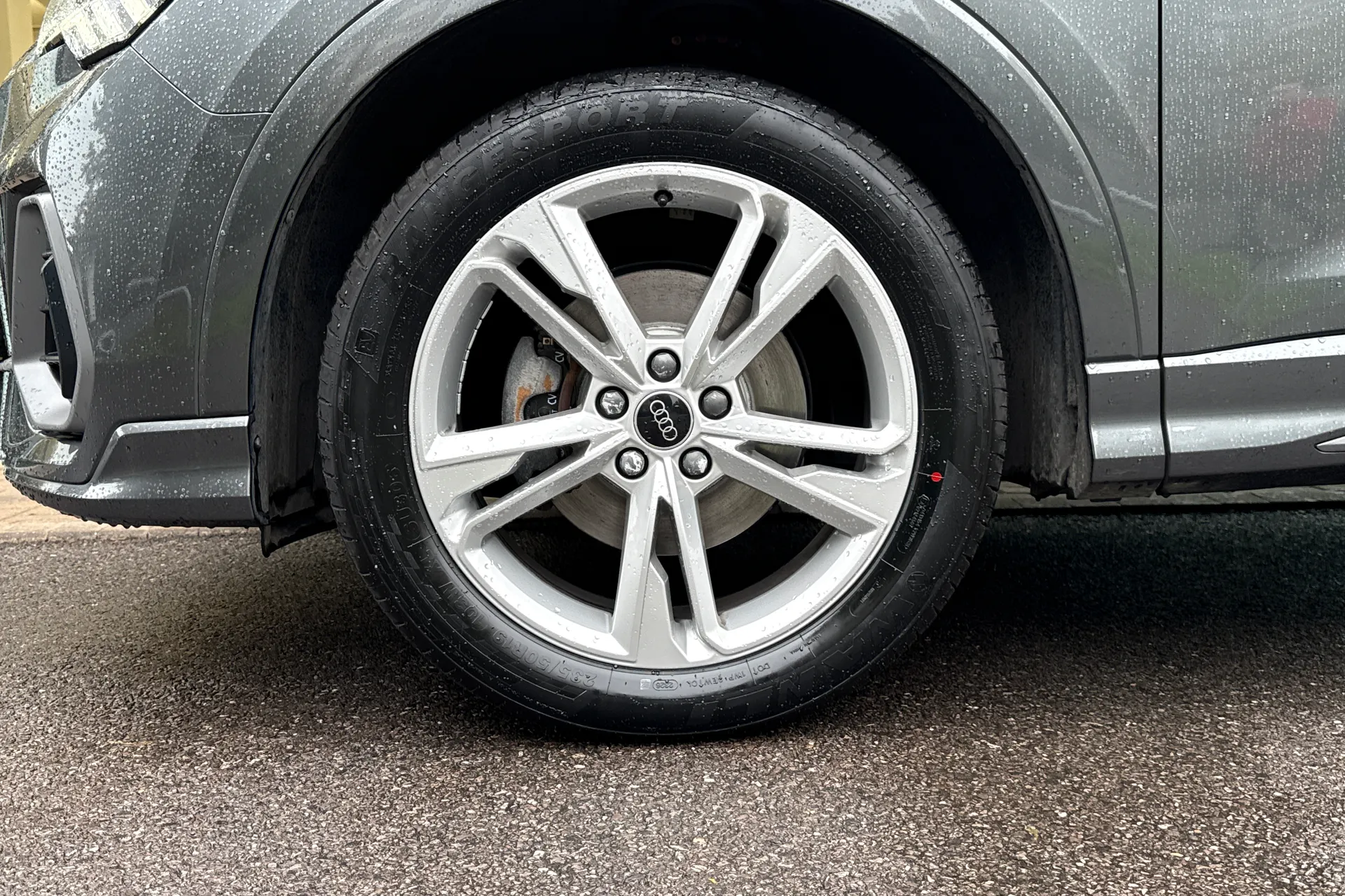 Audi Q3 thumbnail image number 47