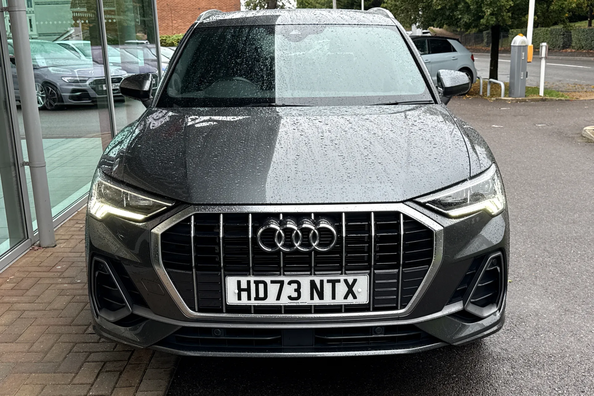 Audi Q3 thumbnail image number 49