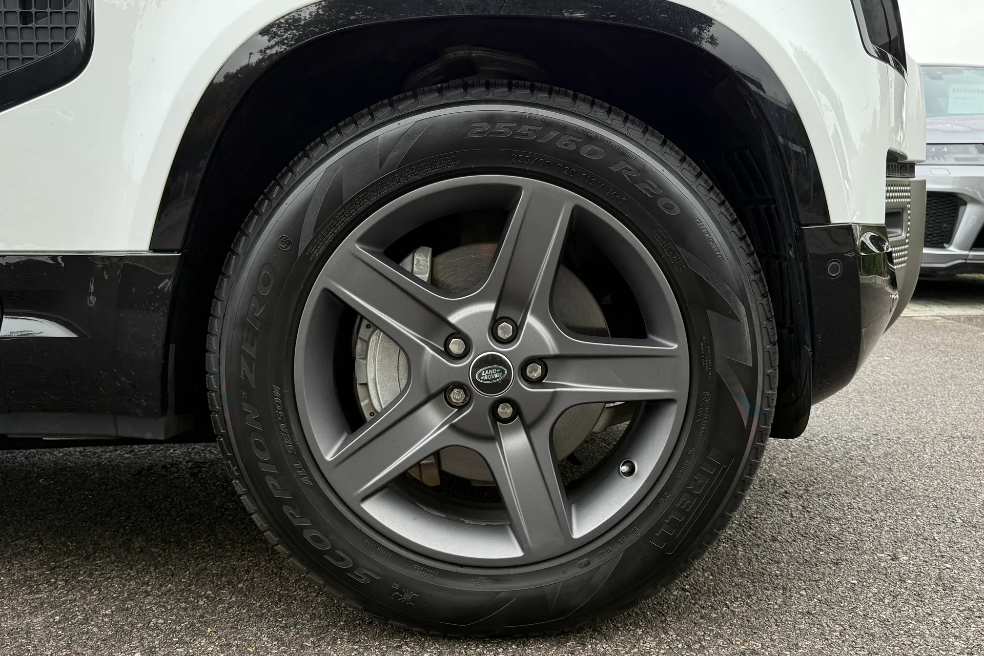 LAND ROVER DEFENDER thumbnail image number 21