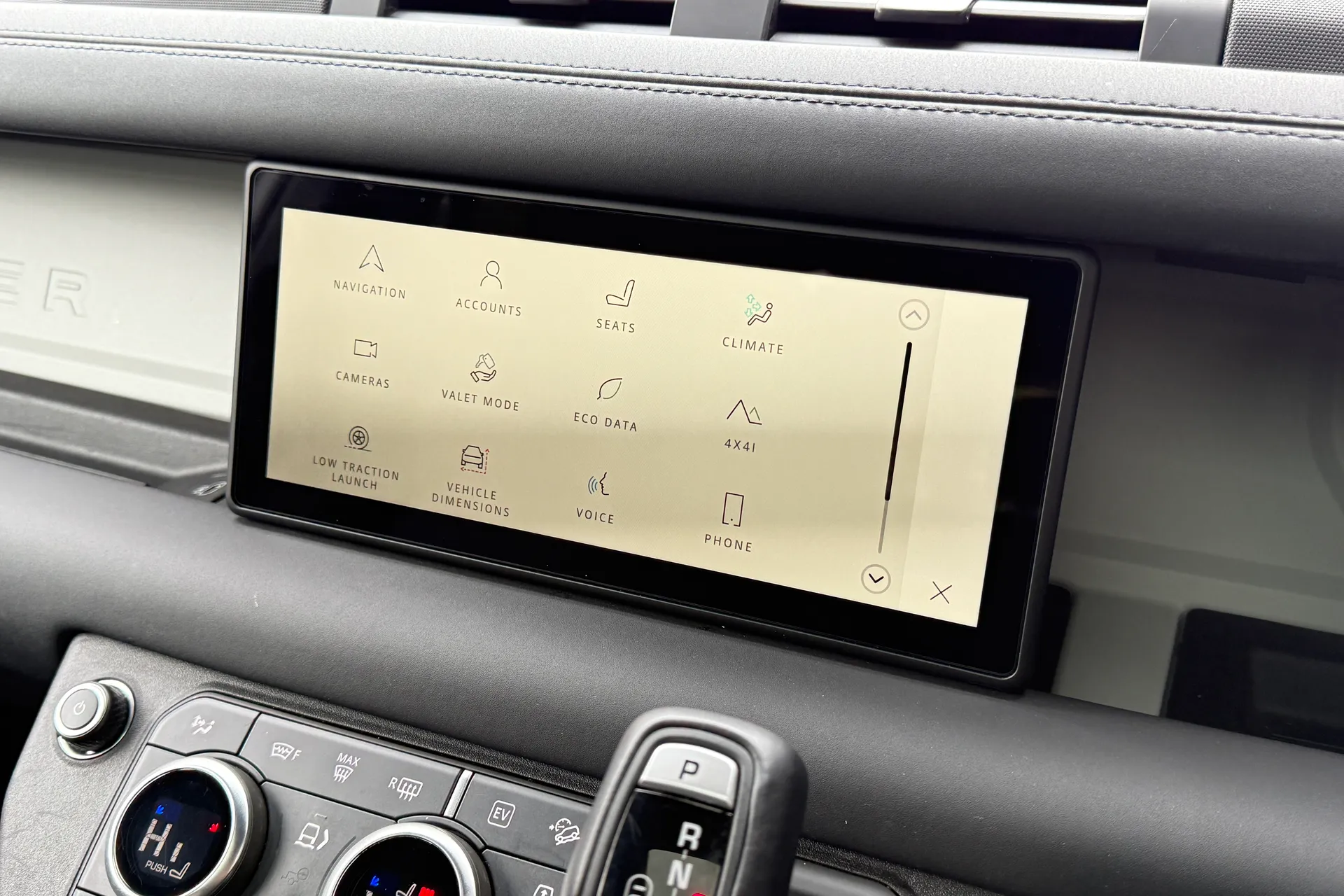 LAND ROVER DEFENDER thumbnail image number 52