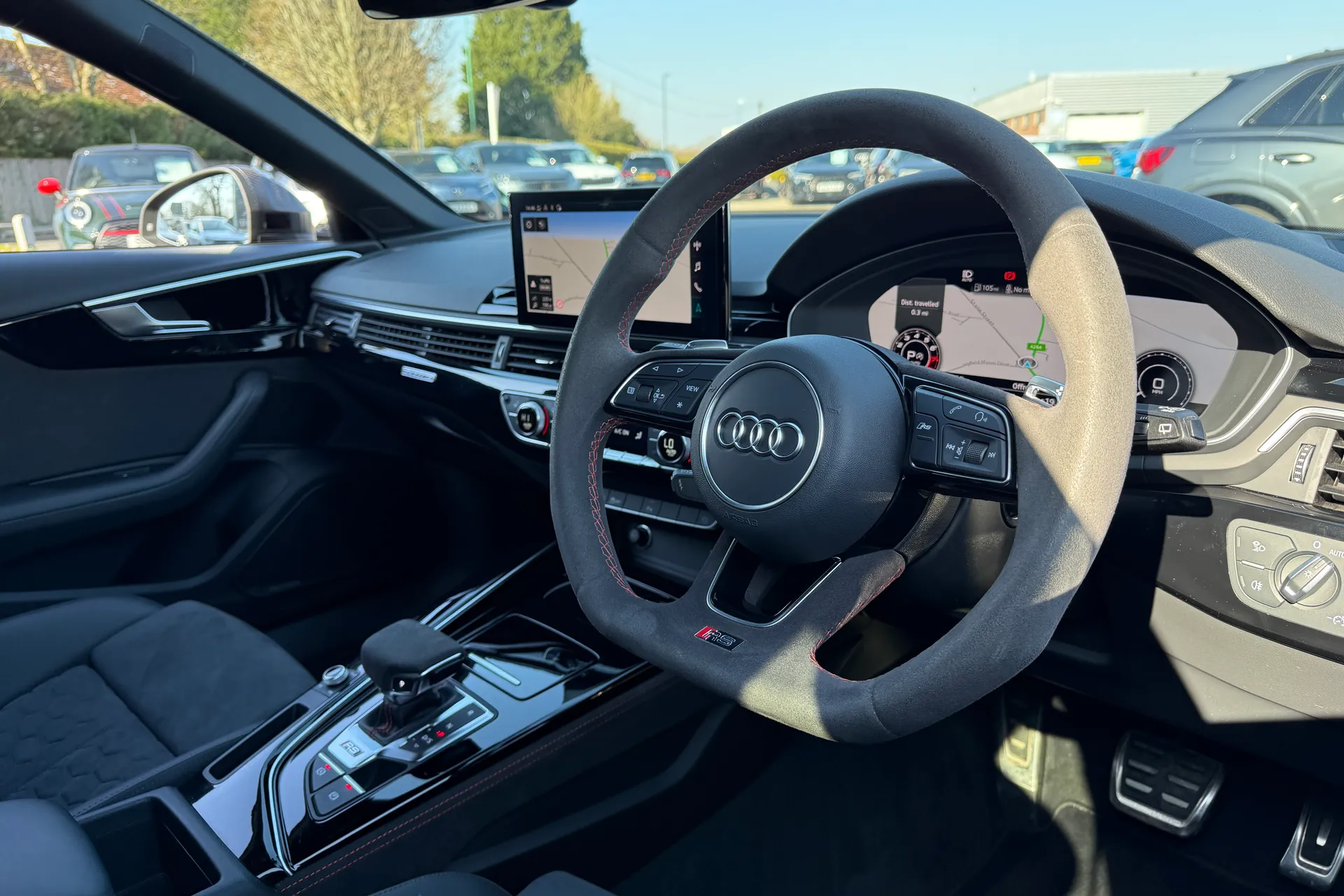 Audi RS4 thumbnail image number 28