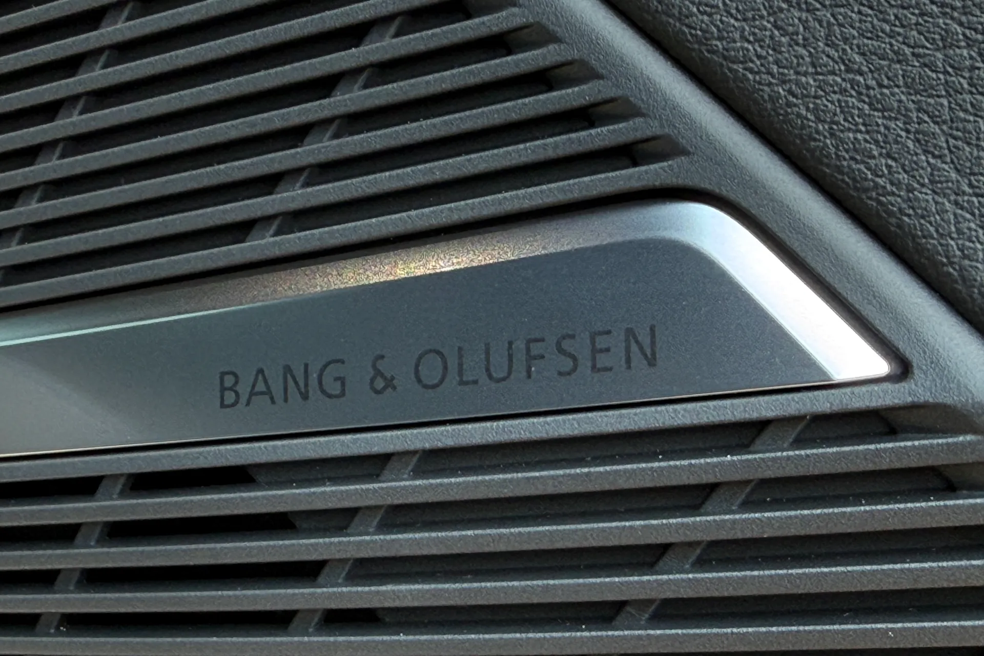 Audi RS4 thumbnail image number 17