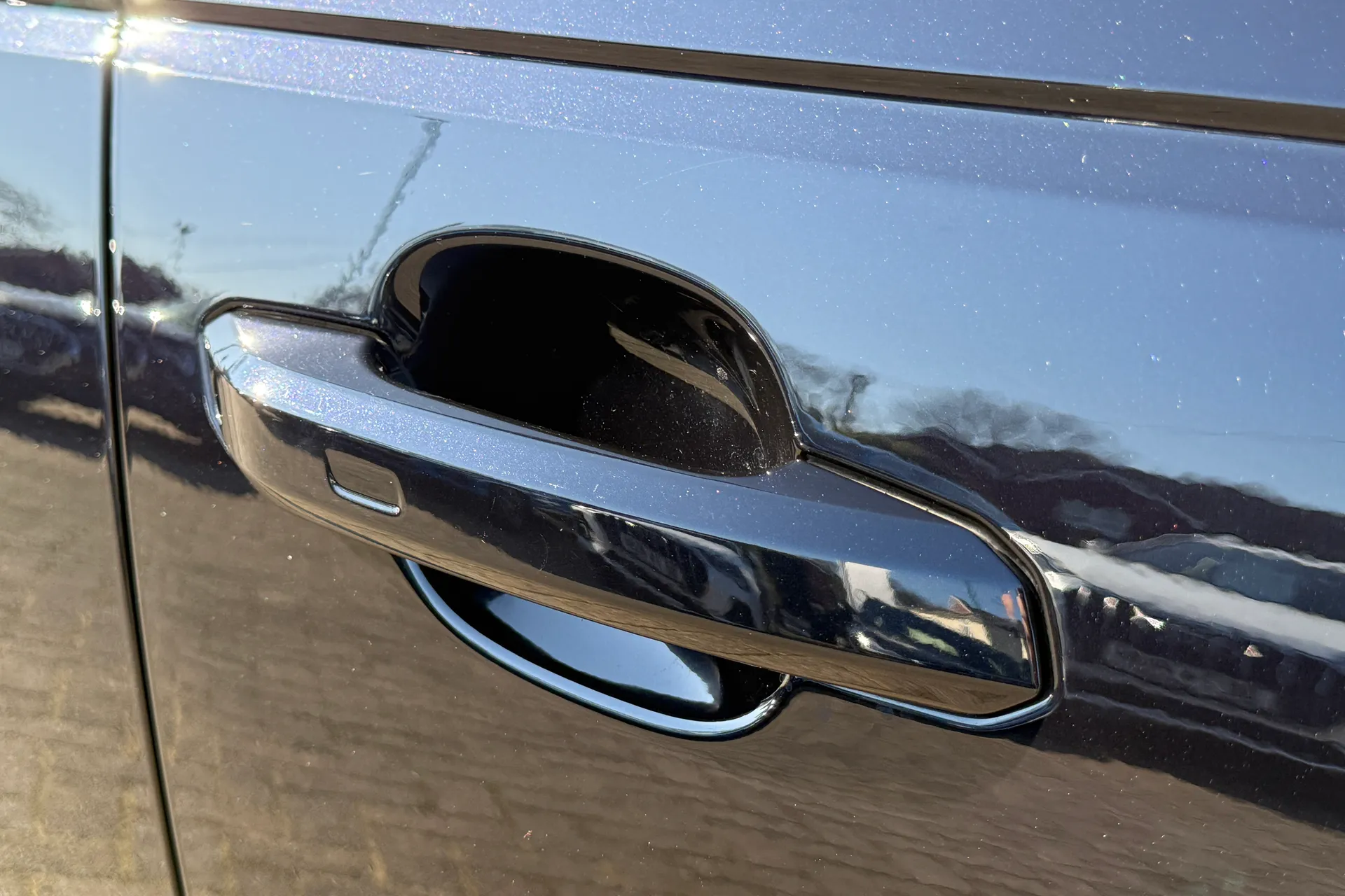 Audi RS4 thumbnail image number 53