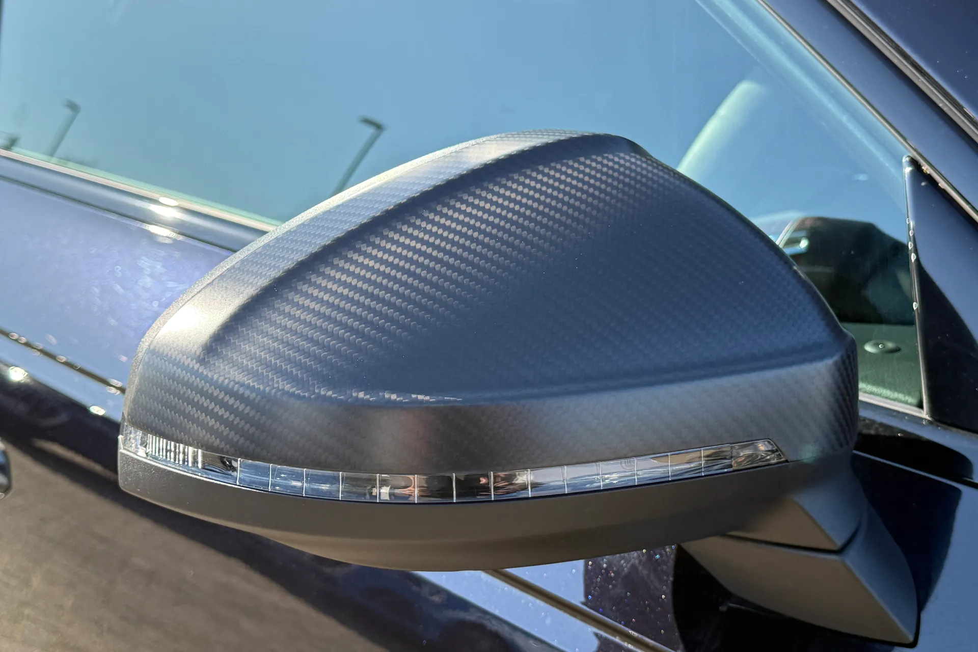 Audi RS4 thumbnail image number 50