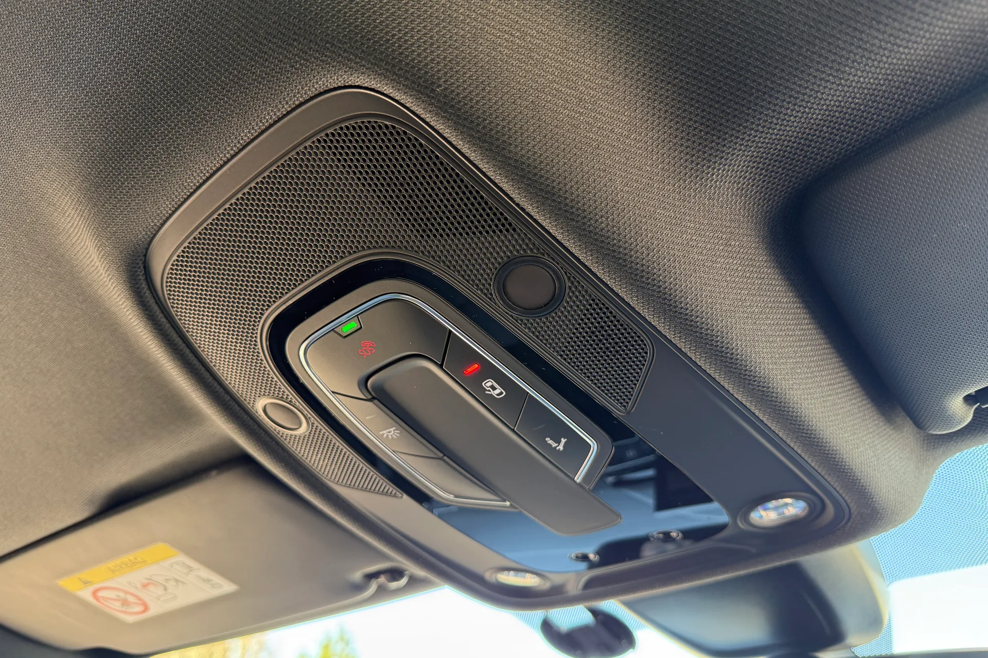 Audi RS4 thumbnail image number 20