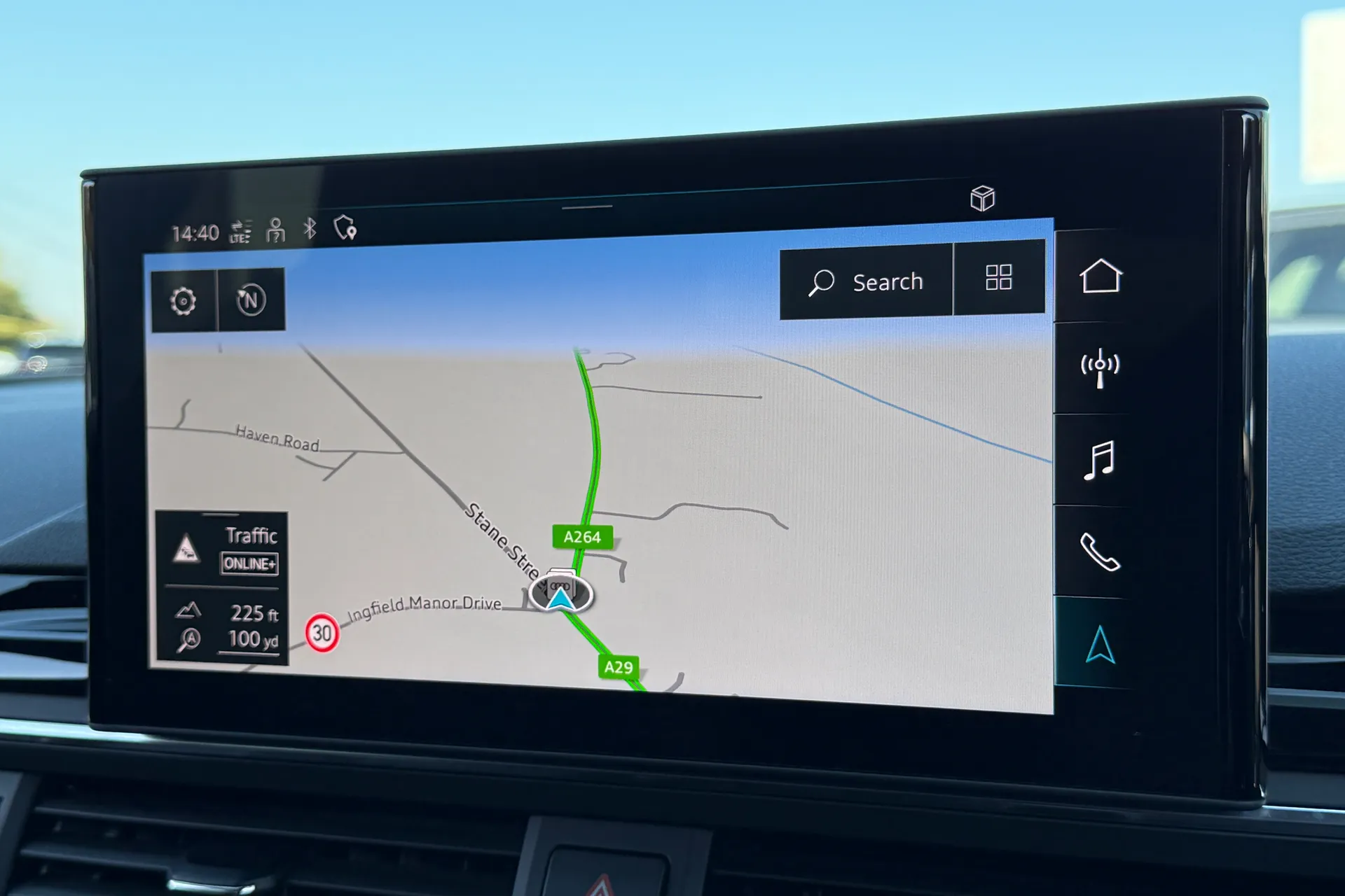 Audi RS4 thumbnail image number 5