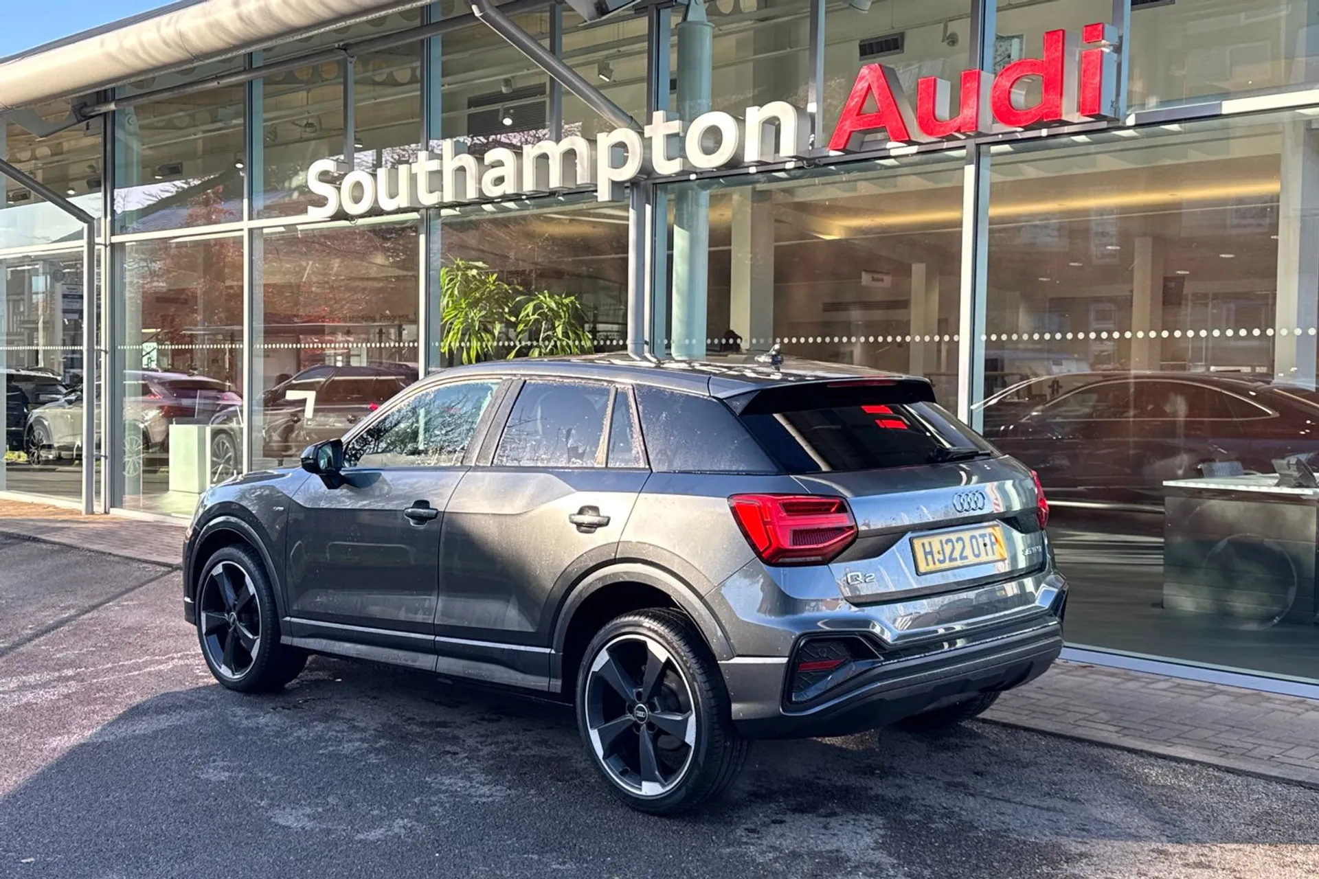 Audi Q2 thumbnail image number 7