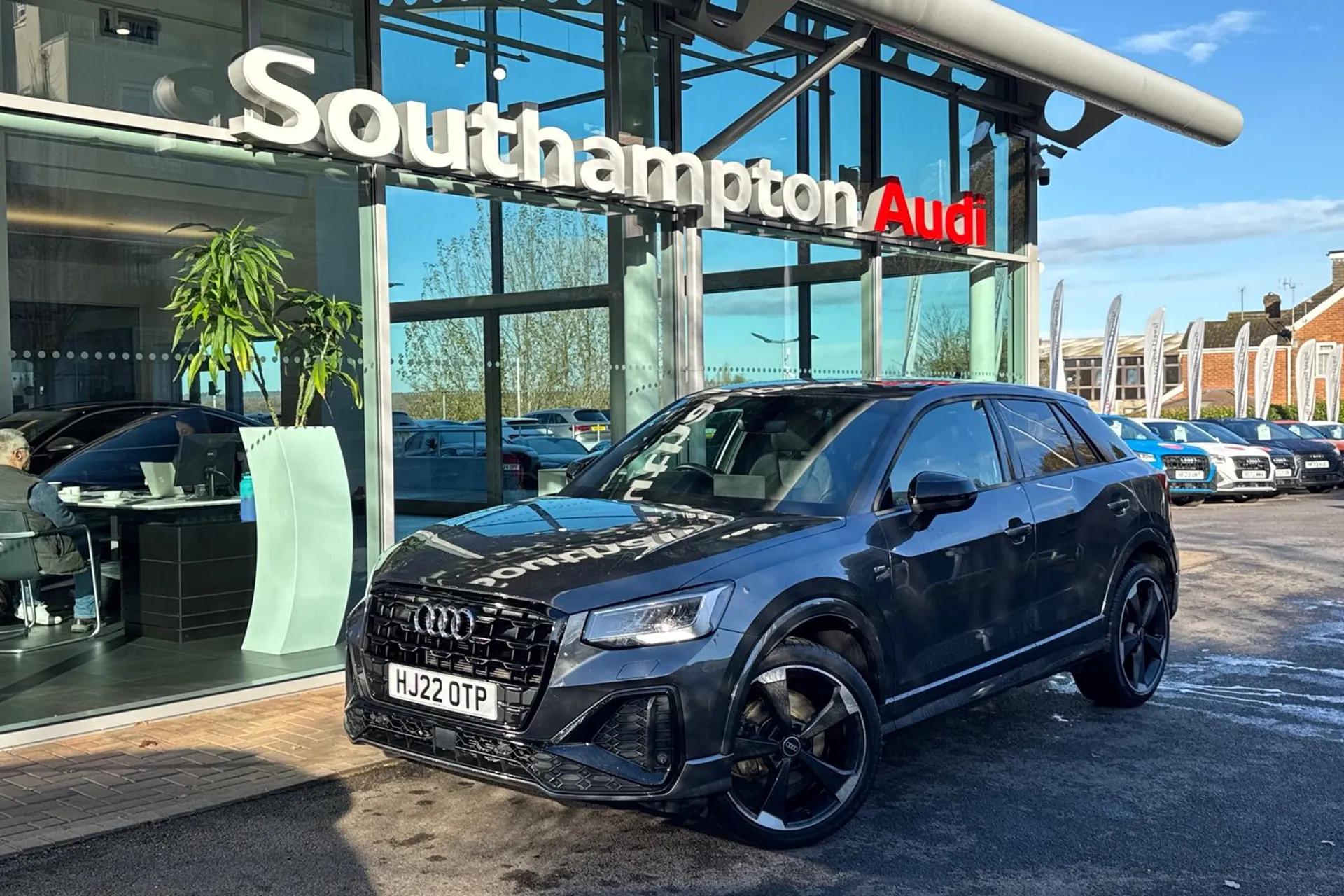 Audi Q2 thumbnail image number 9