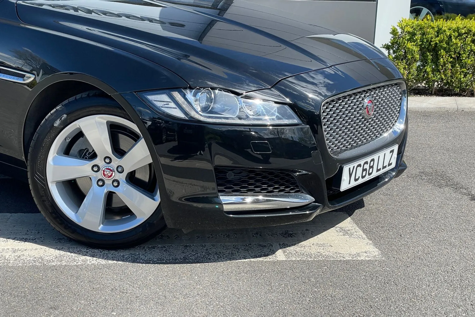 Jaguar XF thumbnail image number 29