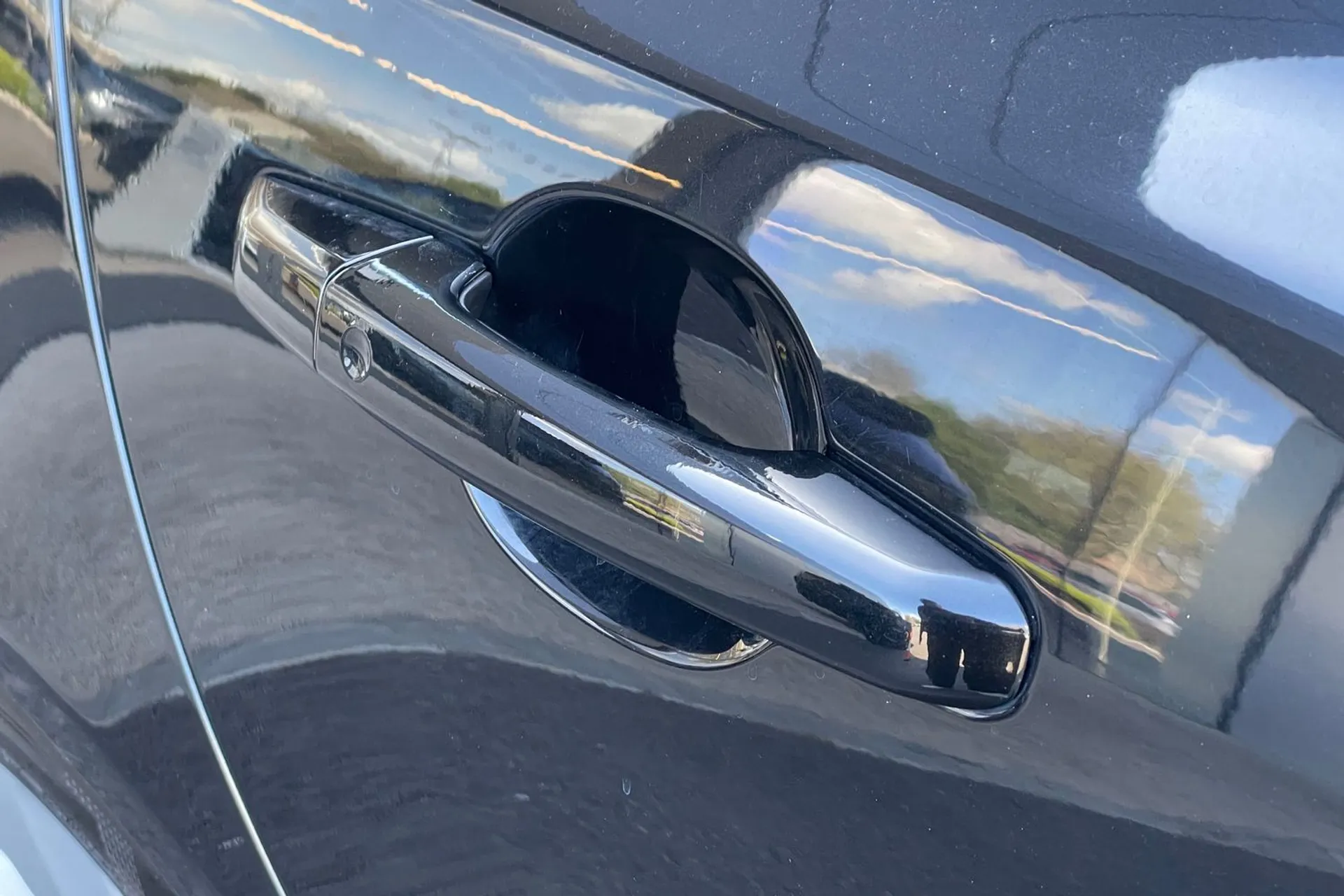 Jaguar XF thumbnail image number 33