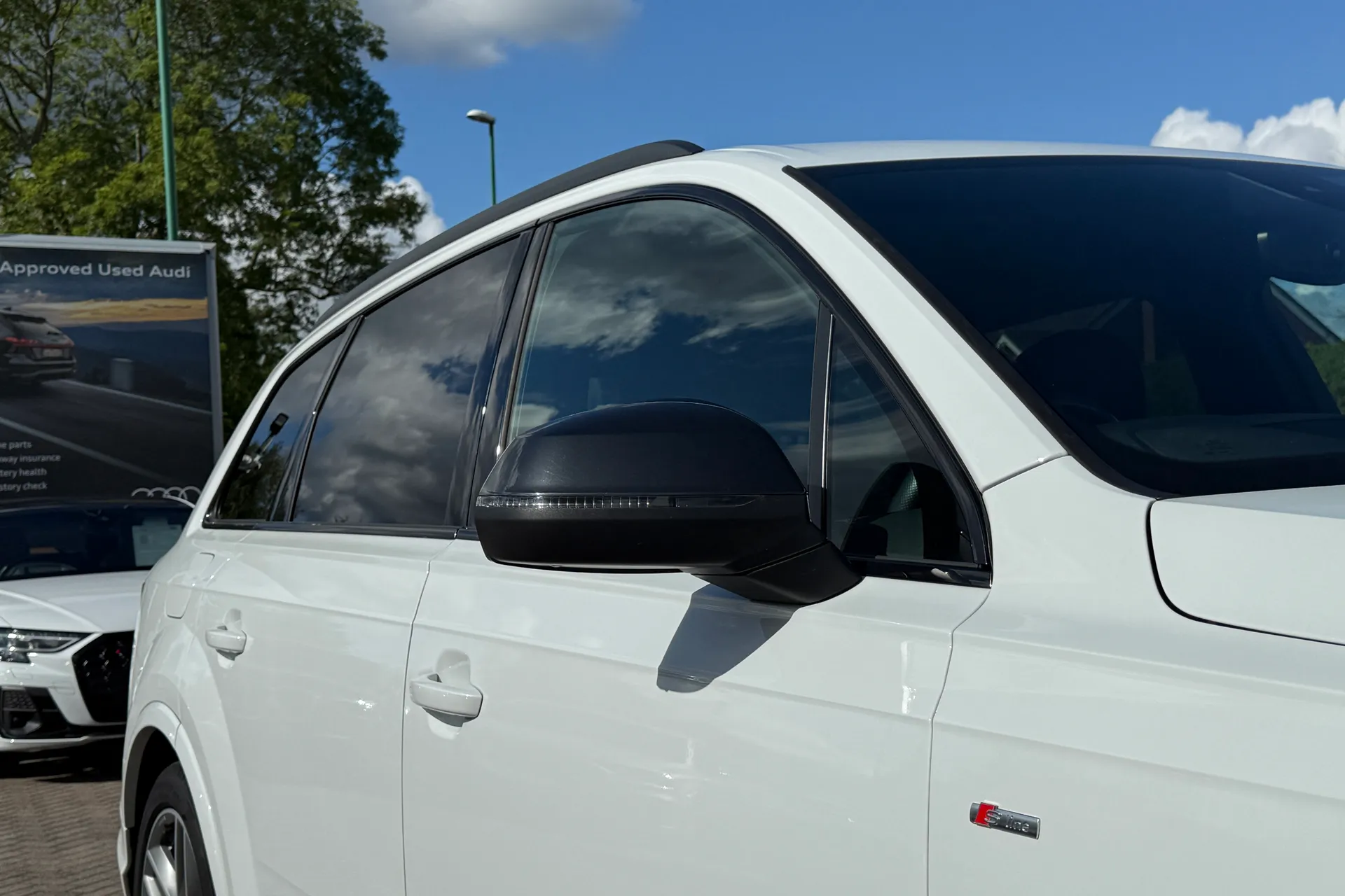 Audi Q7 thumbnail image number 55
