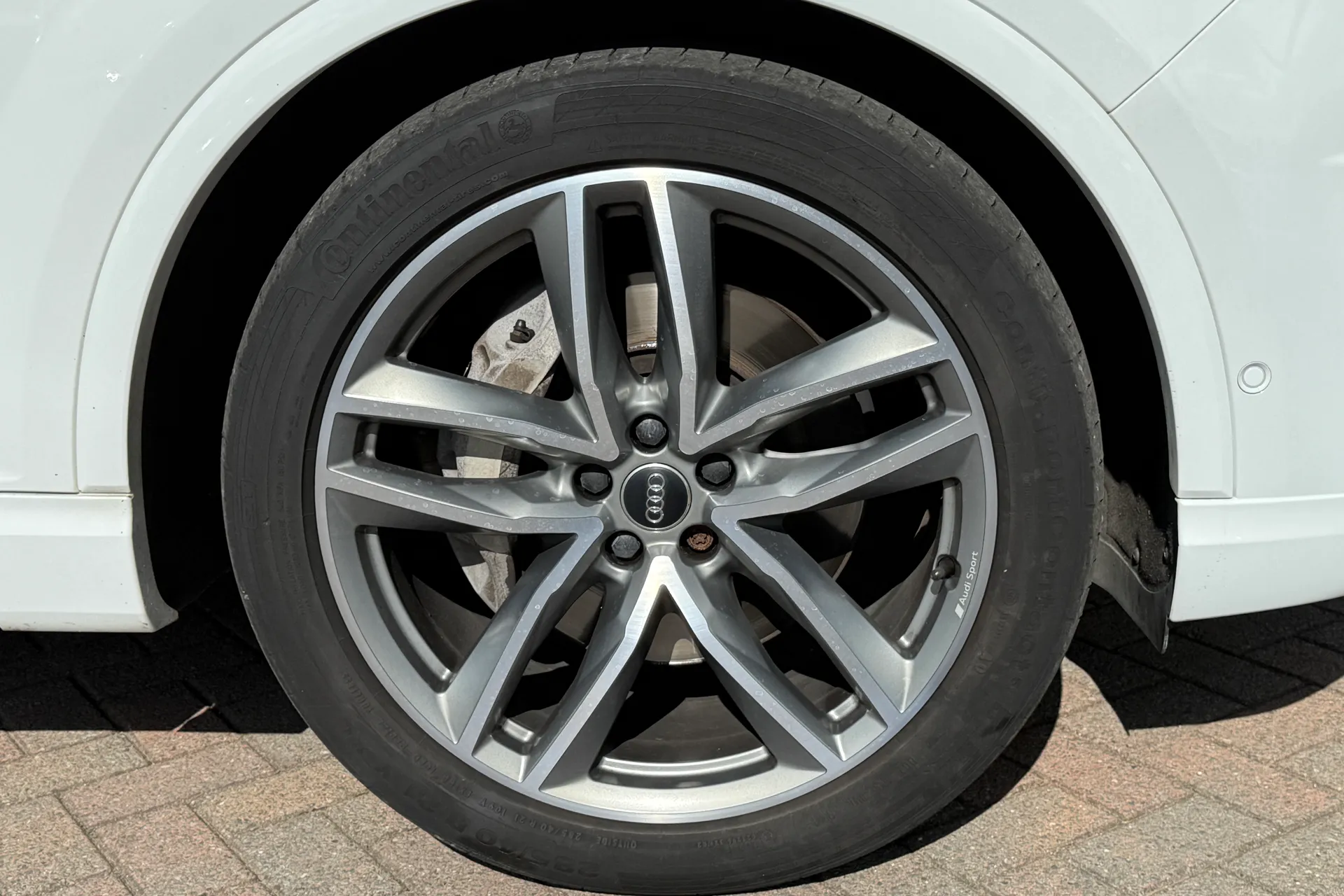 Audi Q7 thumbnail image number 54
