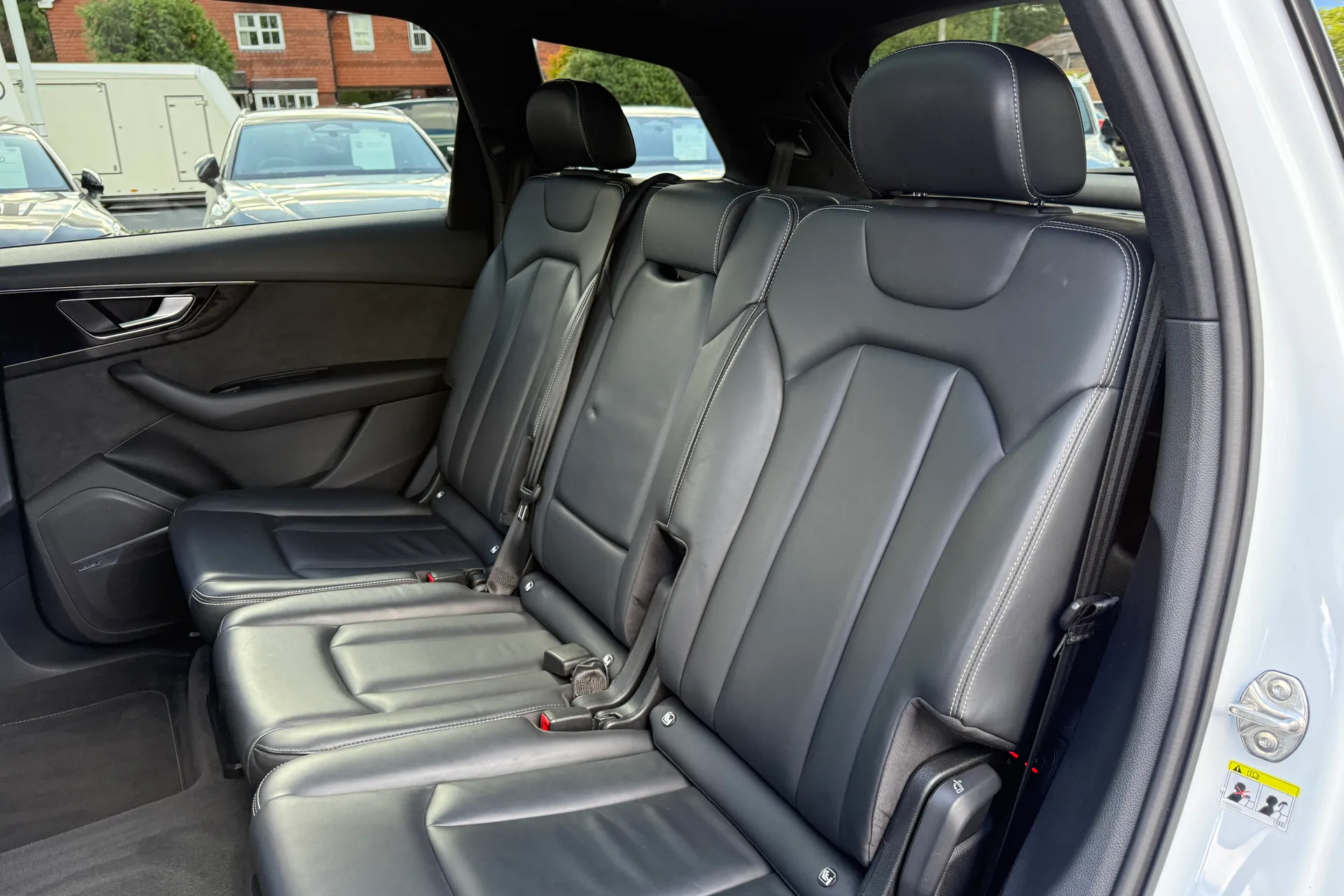 Audi Q7 thumbnail image number 49