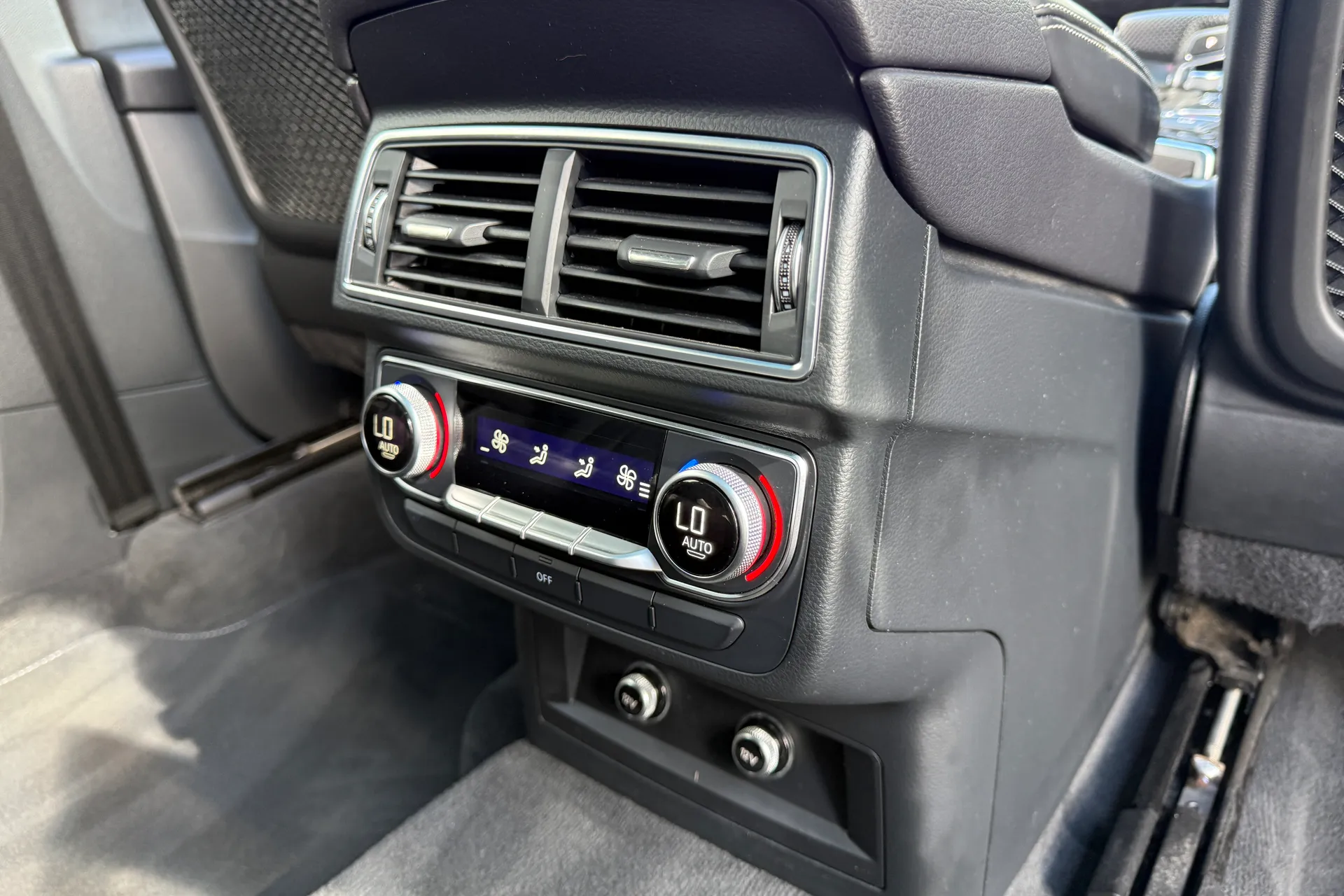 Audi Q7 thumbnail image number 53