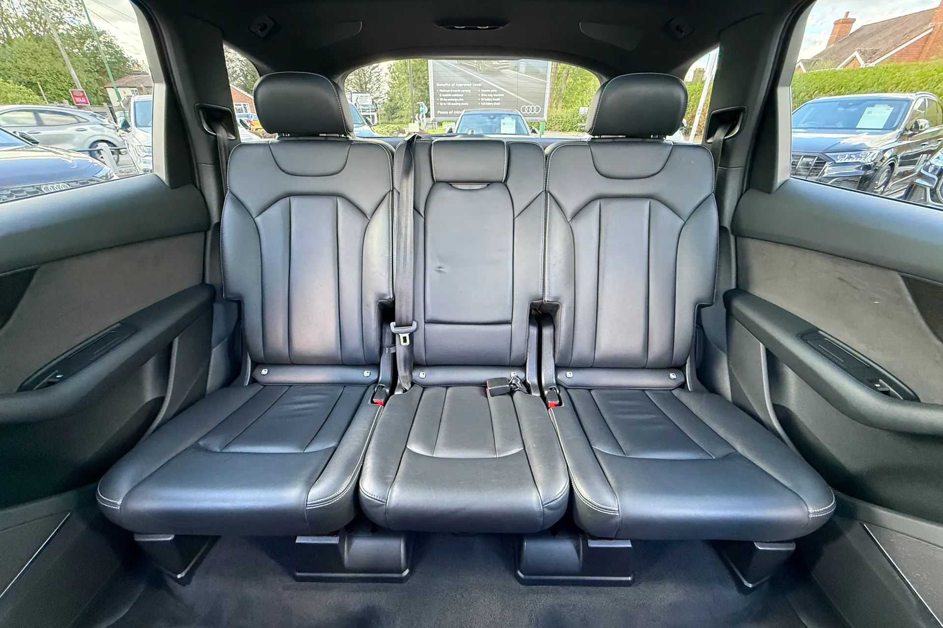 Audi Q7 thumbnail image number 45