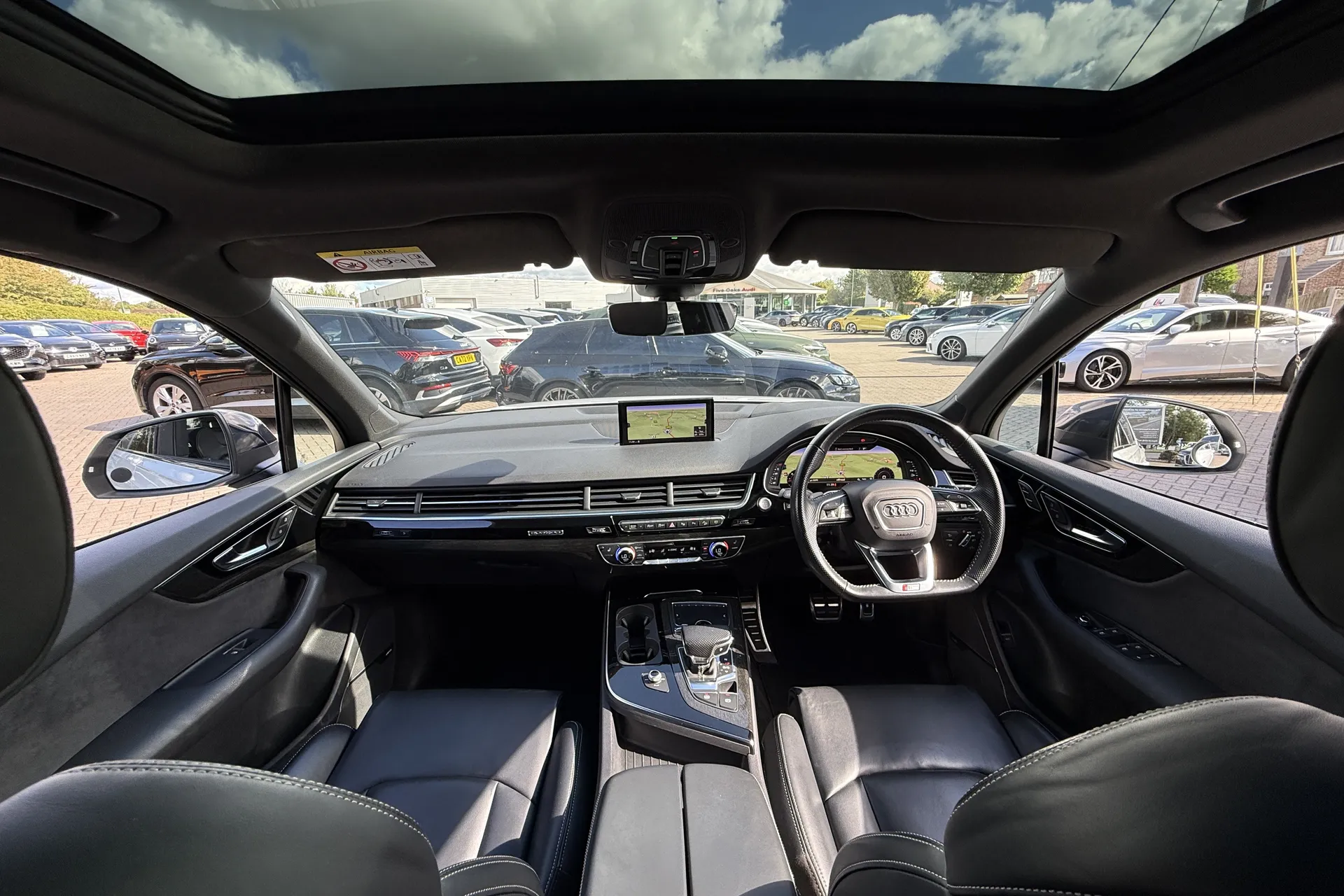 Audi Q7 thumbnail image number 3
