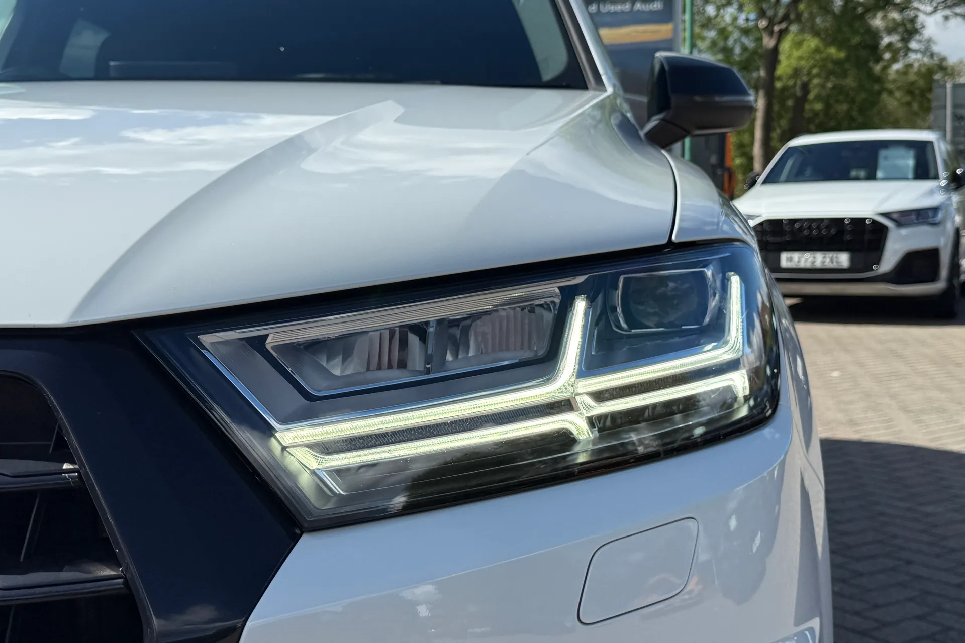 Audi Q7 thumbnail image number 59