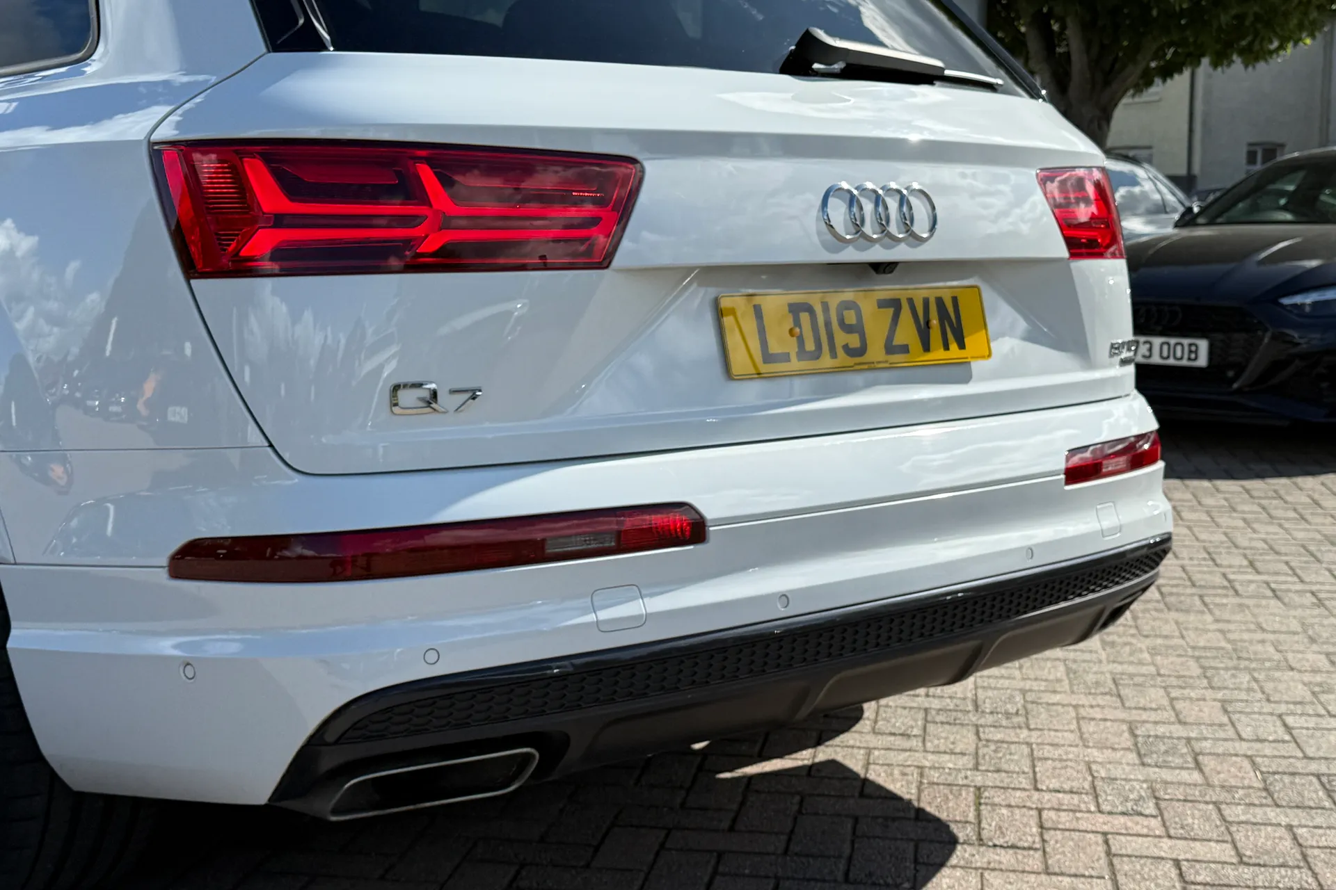 Audi Q7 thumbnail image number 57