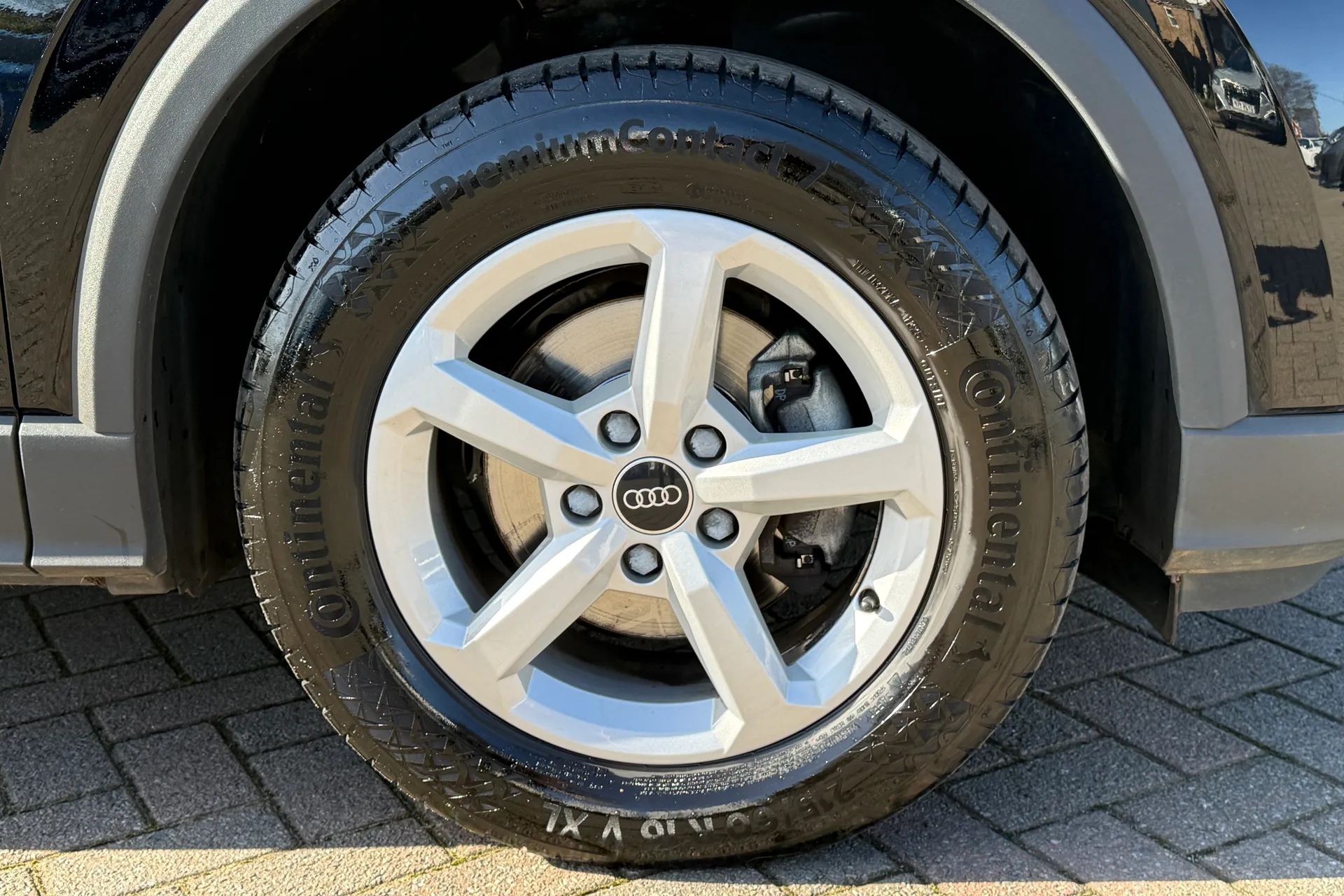 Audi Q2 thumbnail image number 40