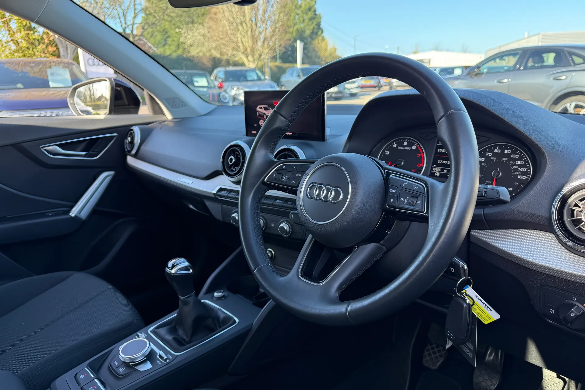 Audi Q2 thumbnail image number 22